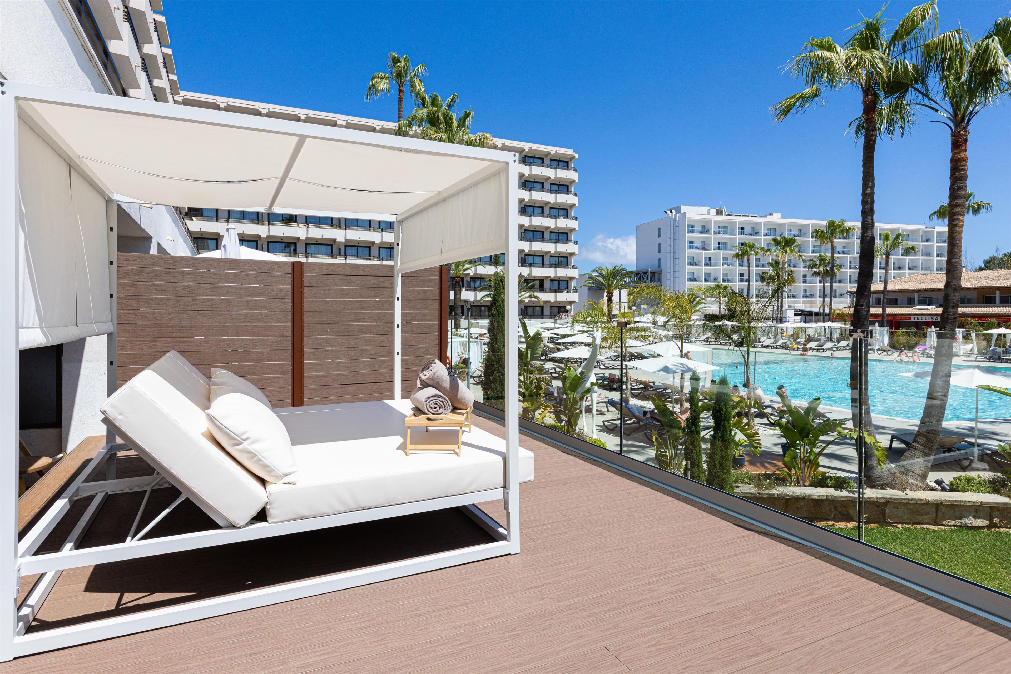 Double or Twin Pool View