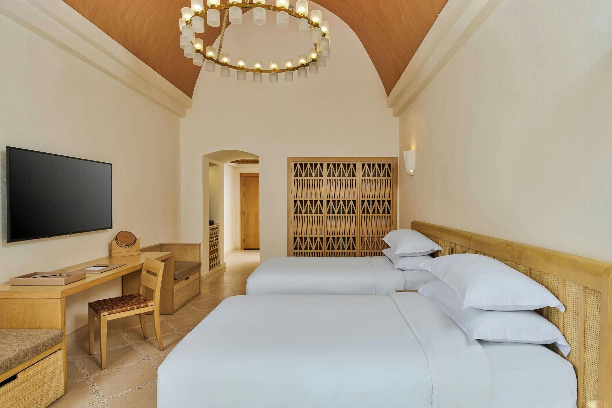 Double Superior King Bed