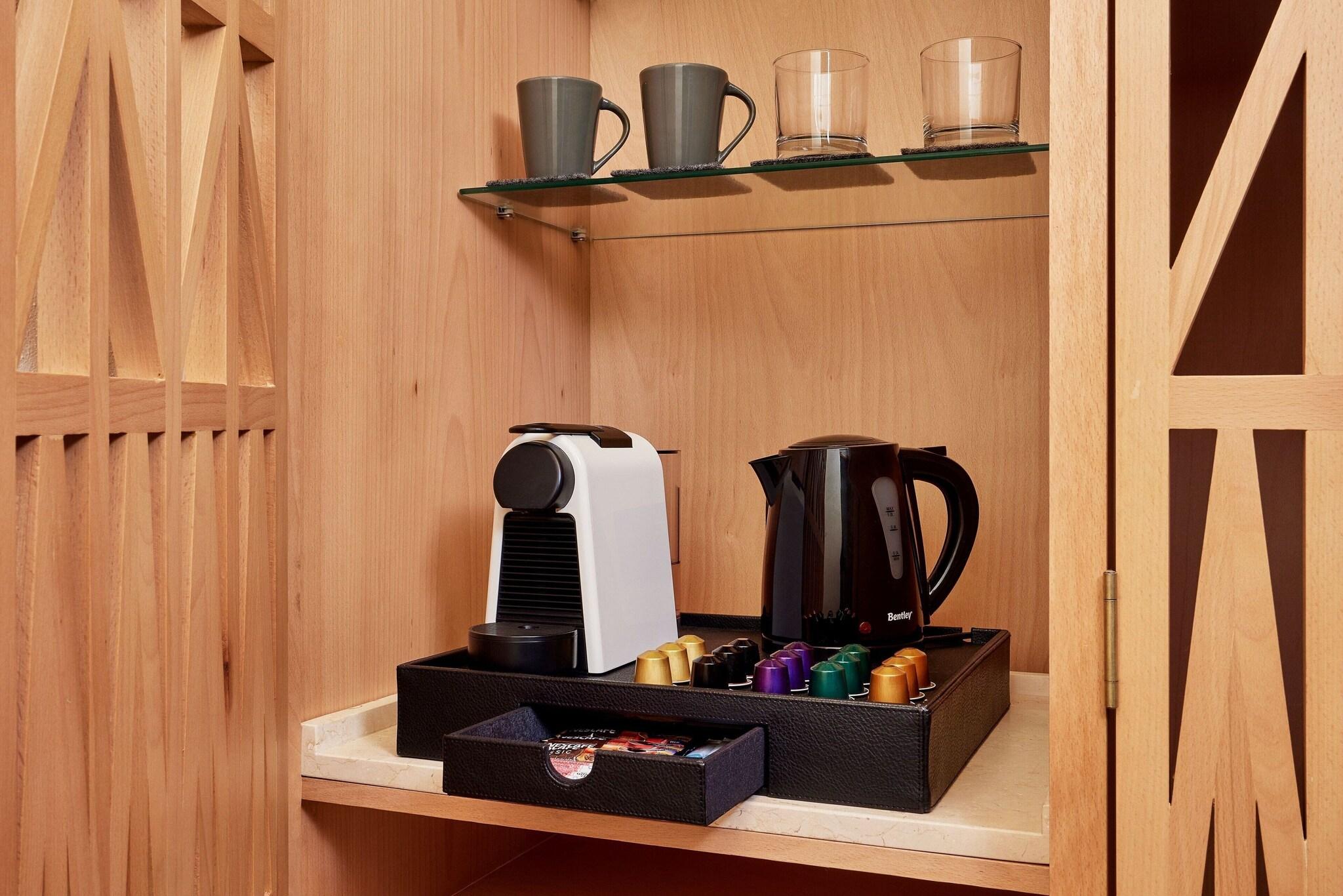 Twin Deluxe Beach Front