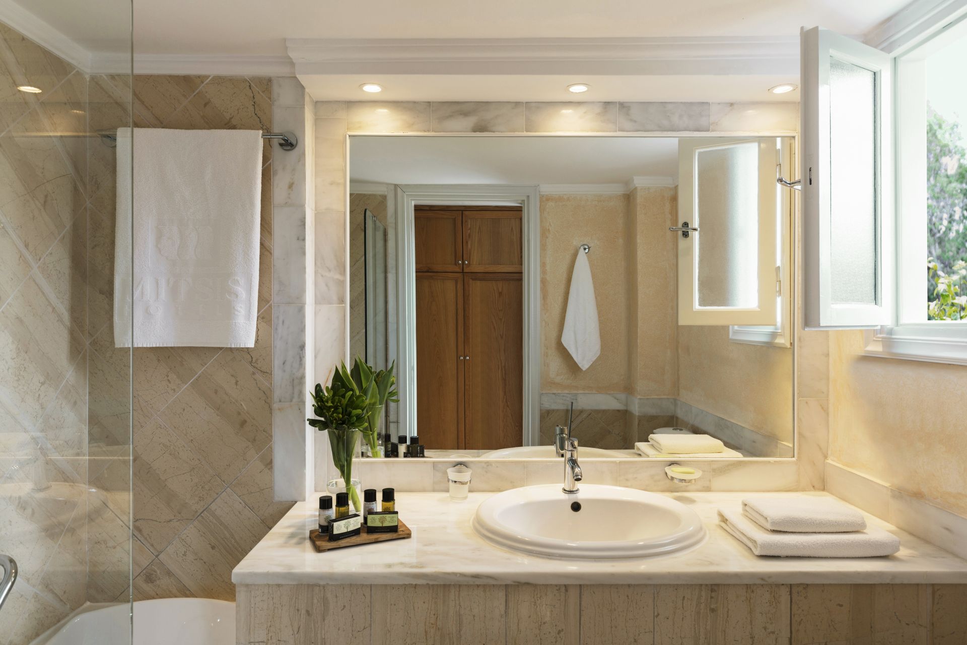 Family Room Pool View