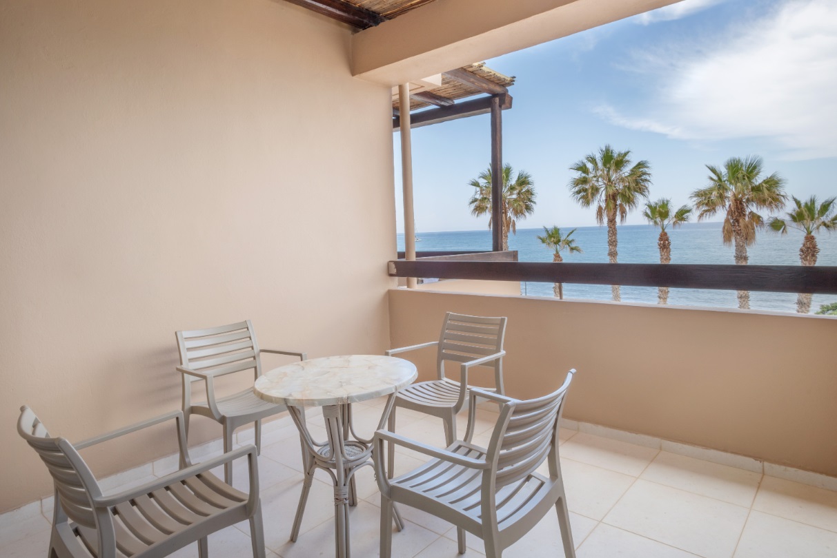 Family Room Sea View Two Bedrooms