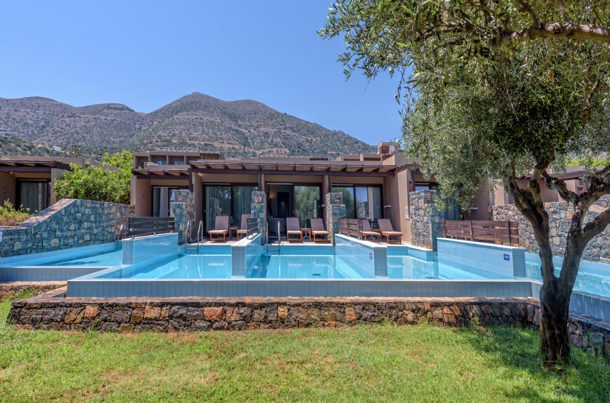 Junior Suite with Private Pool