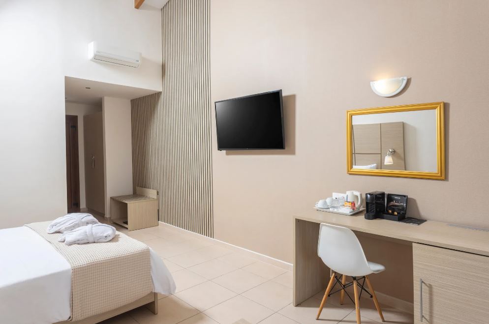 Junior Suite with Private Pool