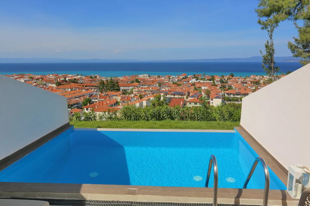 Junior Suite with Private Pool