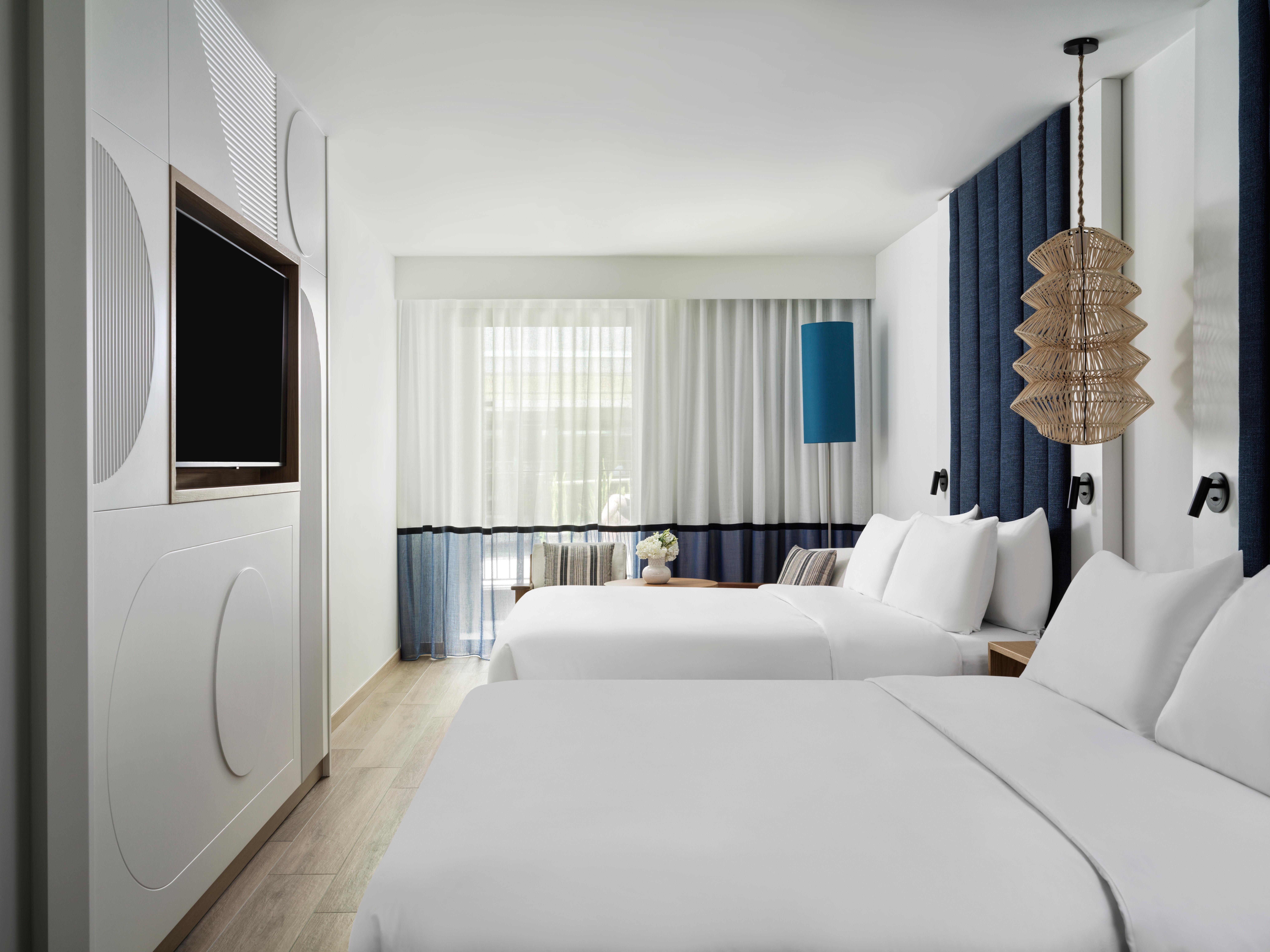 Double Two Queen Beds Premium