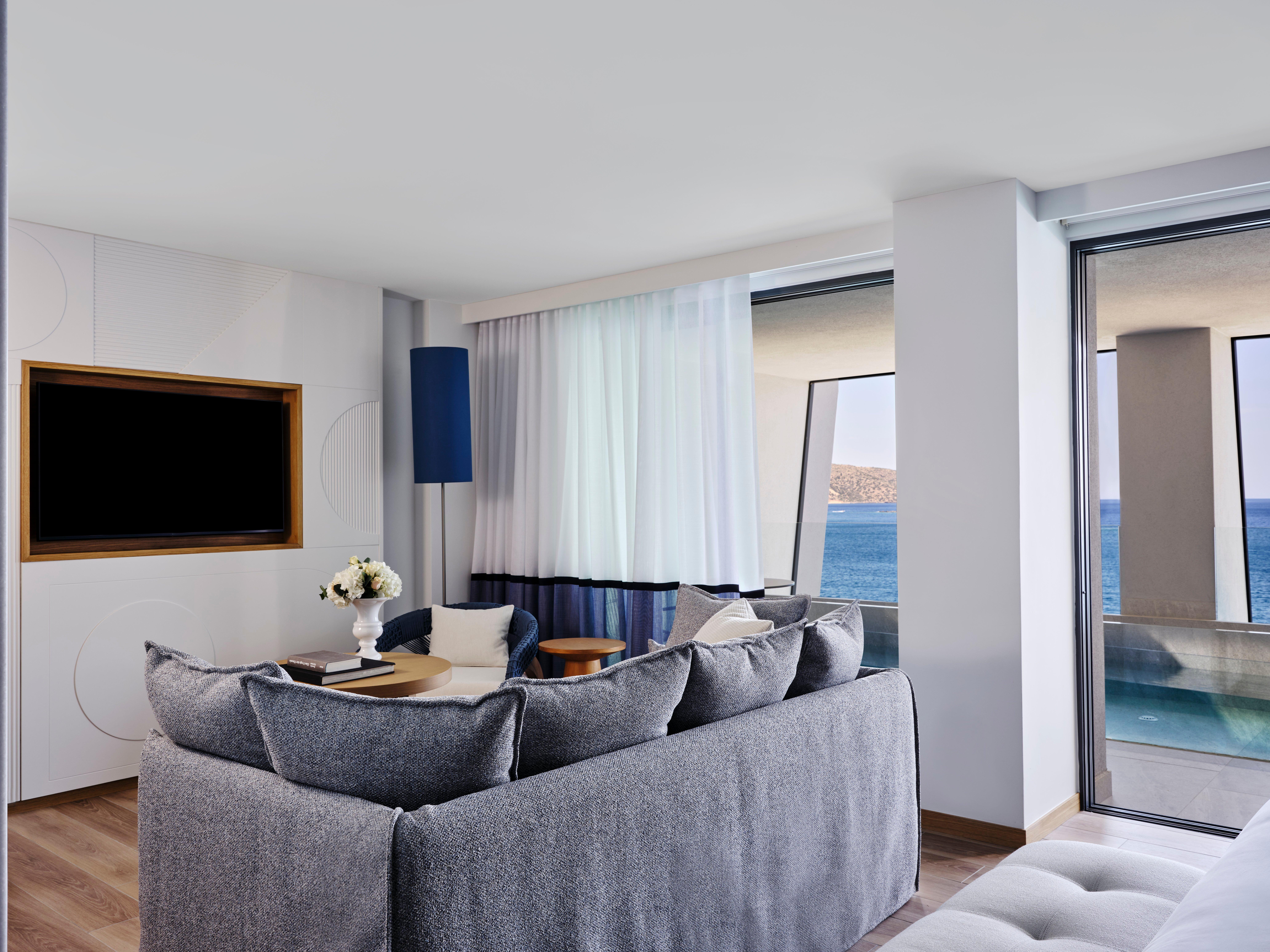 Junior Suite with Private Pool