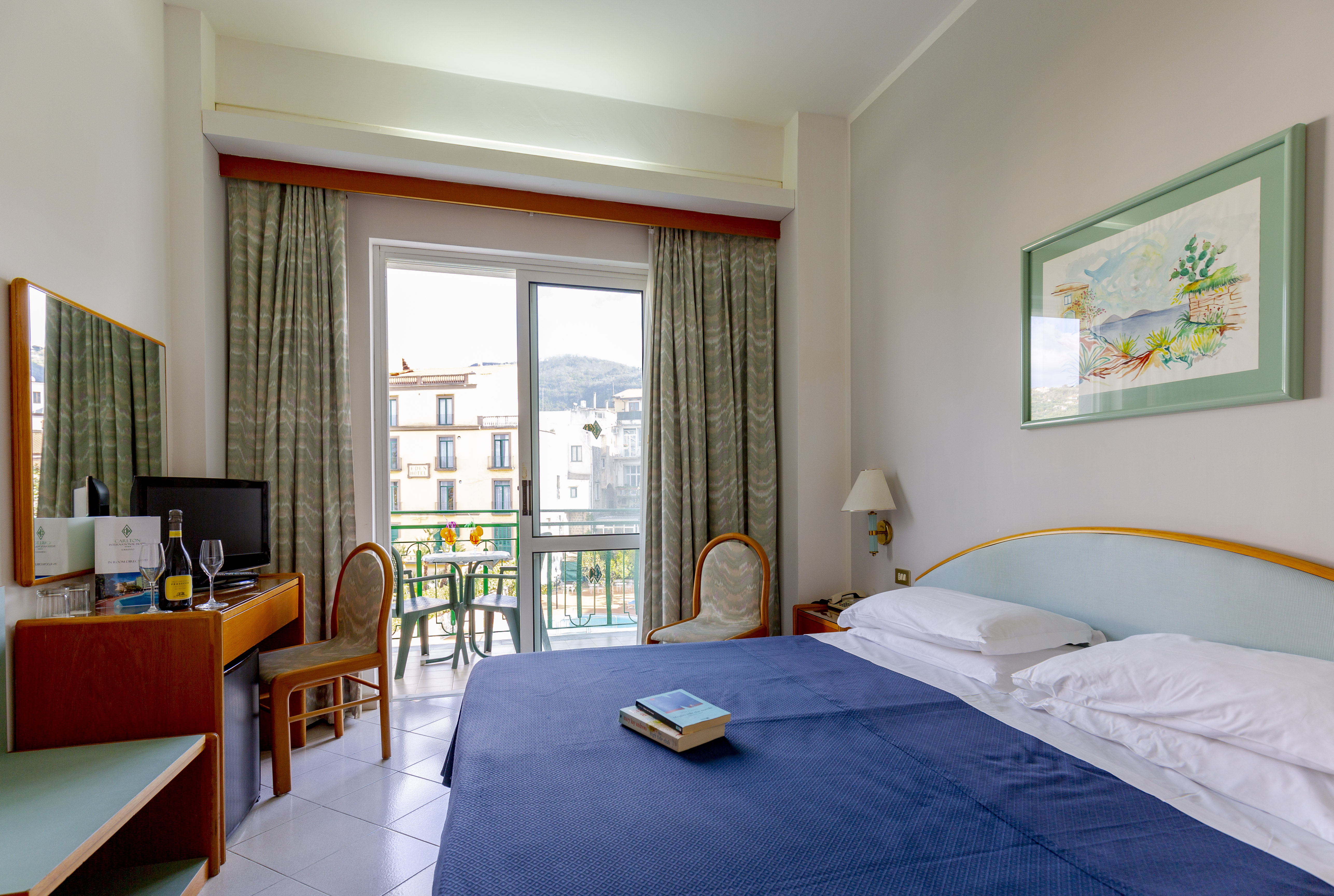 Double or Twin Standard