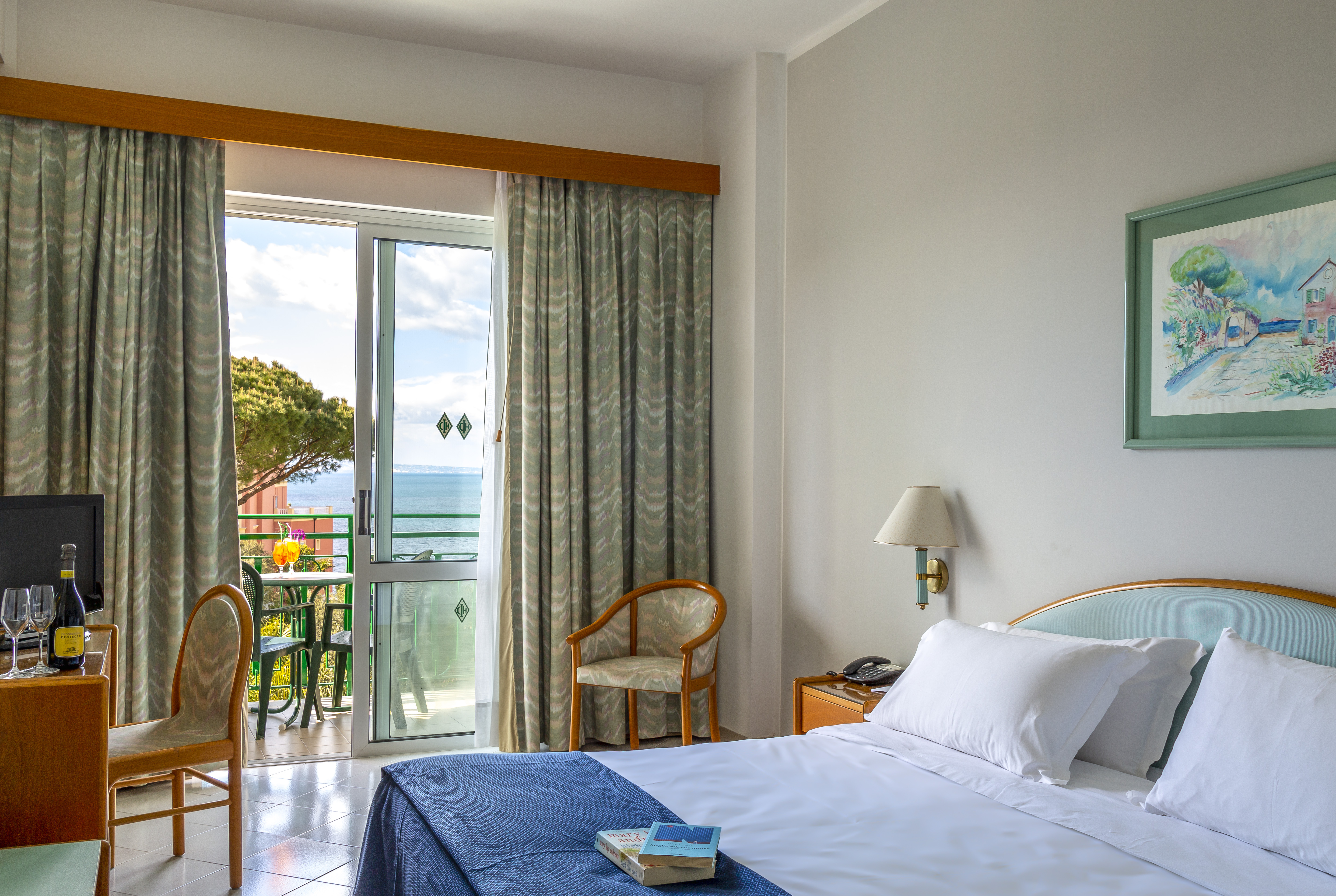 Double or Twin Superior Sea View