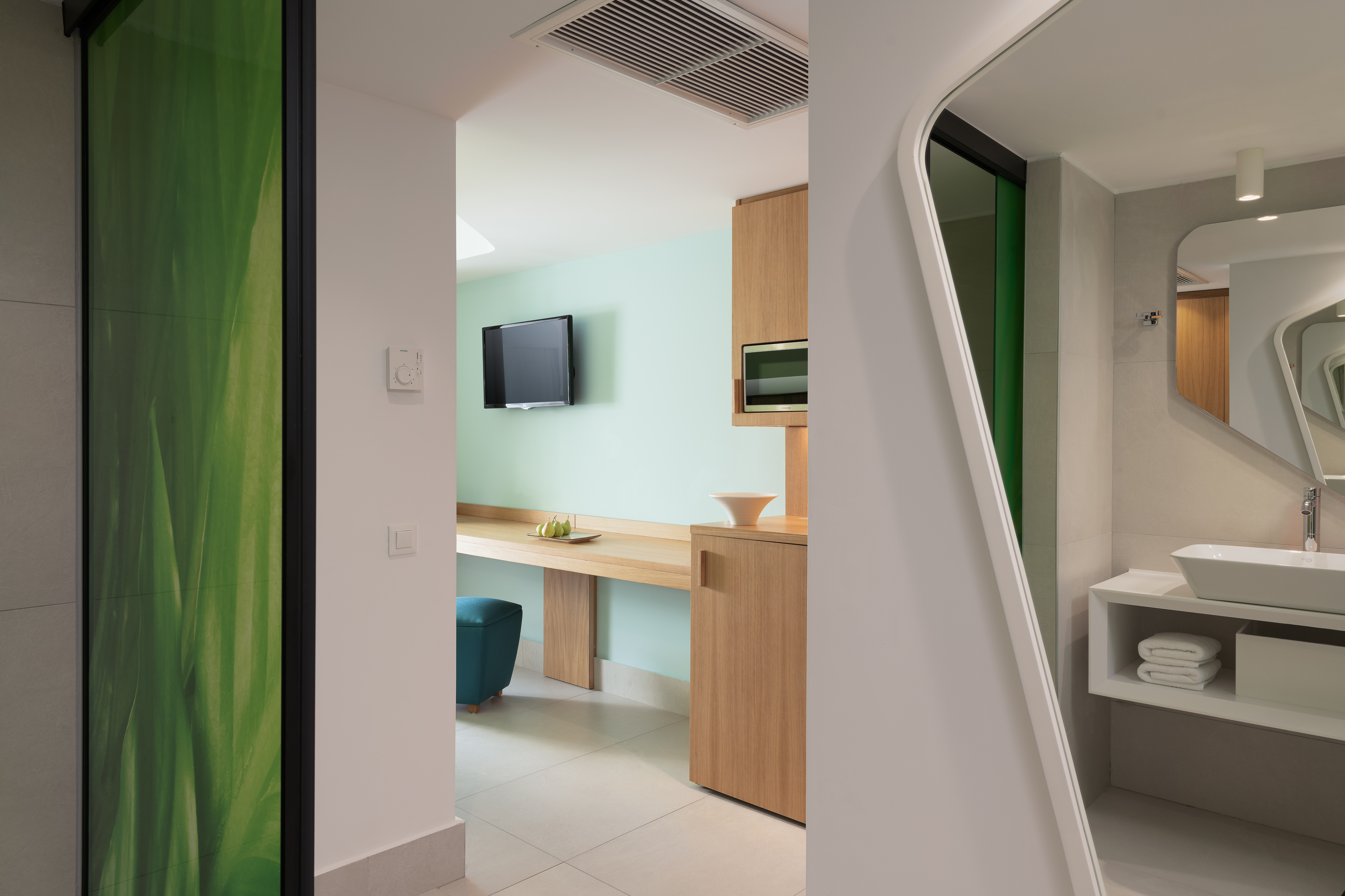 Family Room Garden View