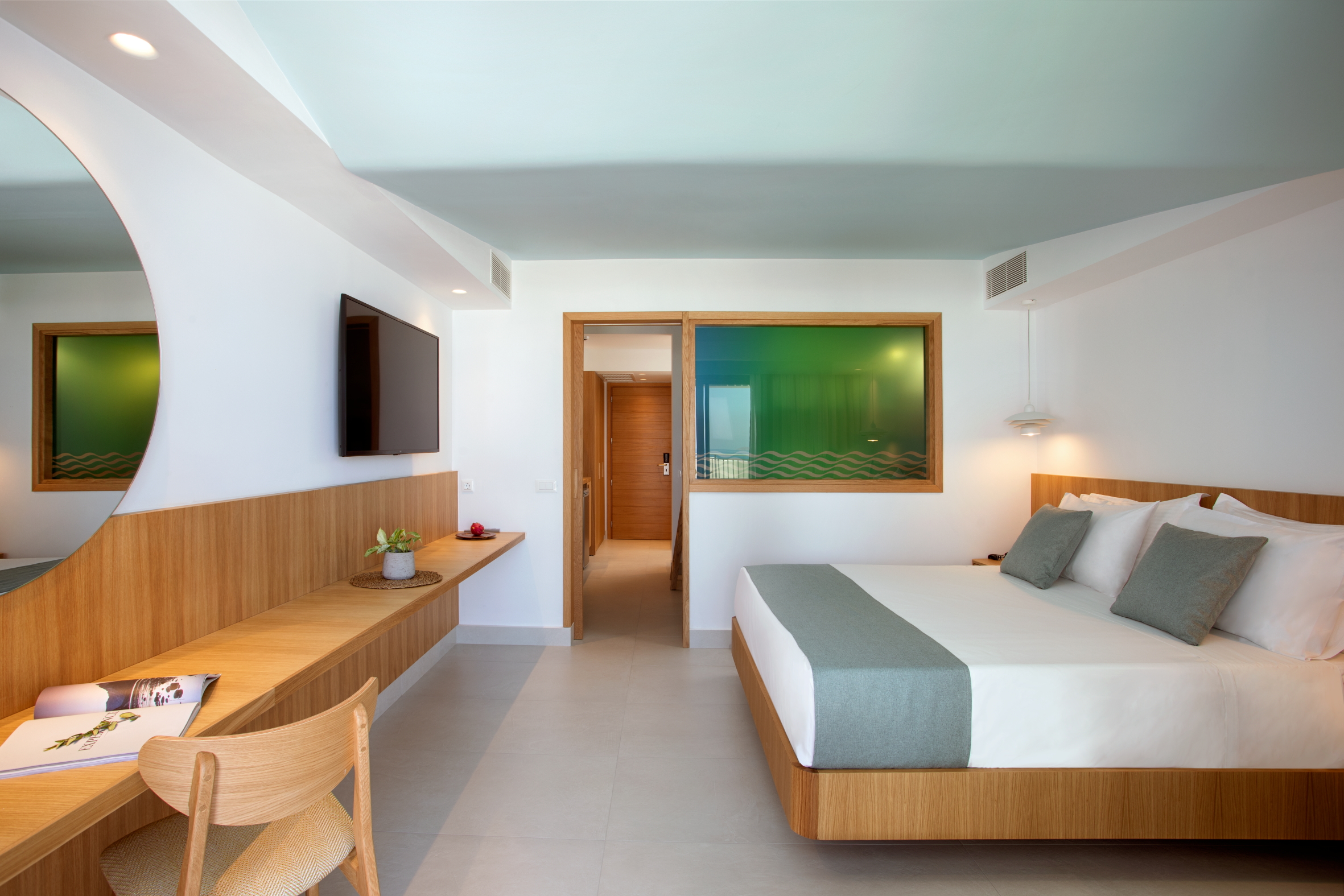 Family Room Capacity 5