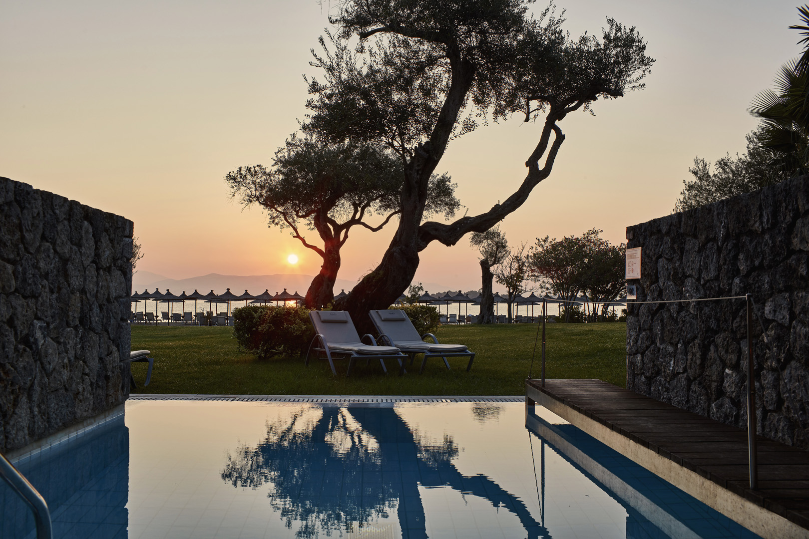 Junior Suite Sea View with Private Pool
