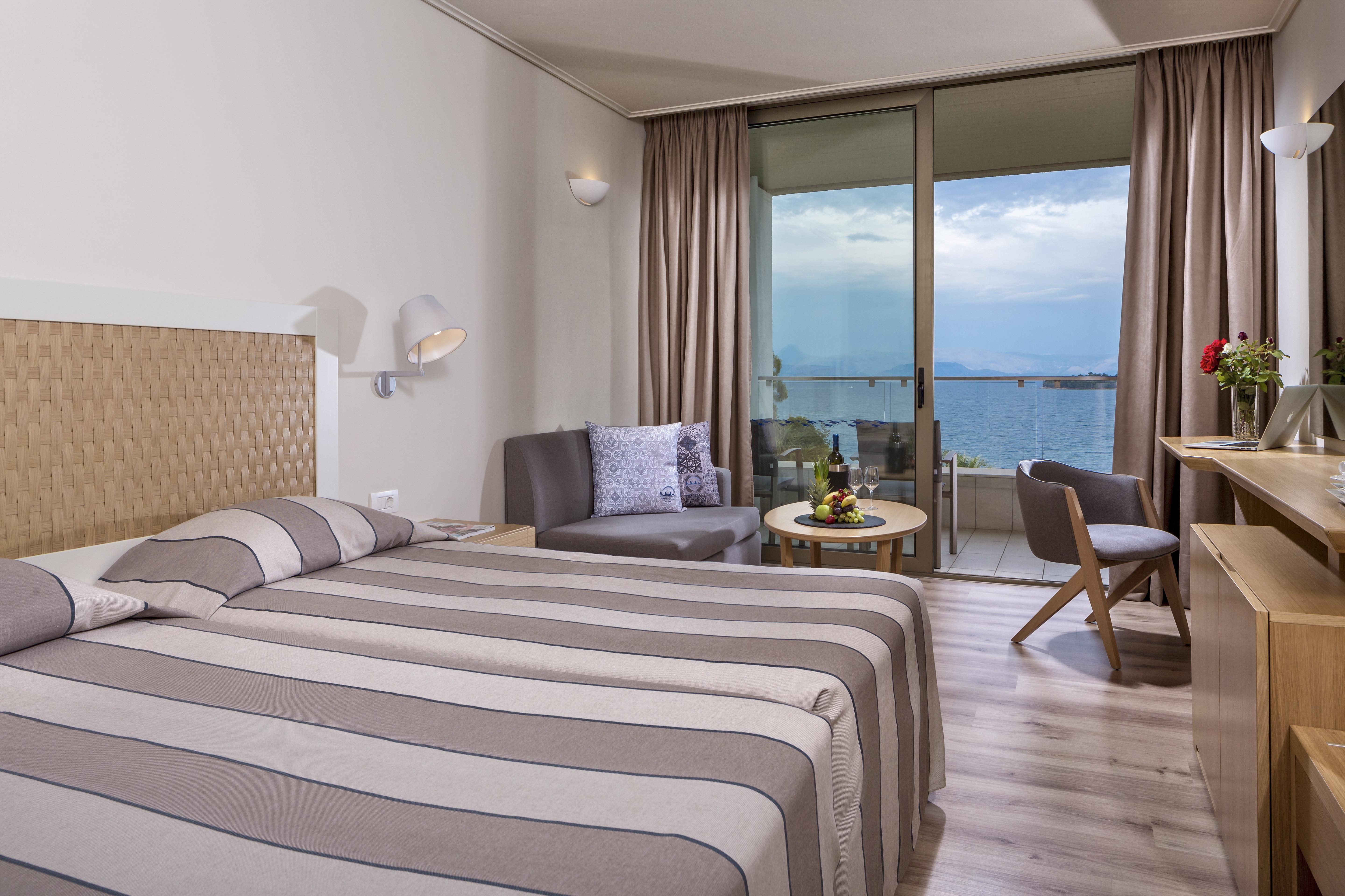 Double or Twin Sea Front