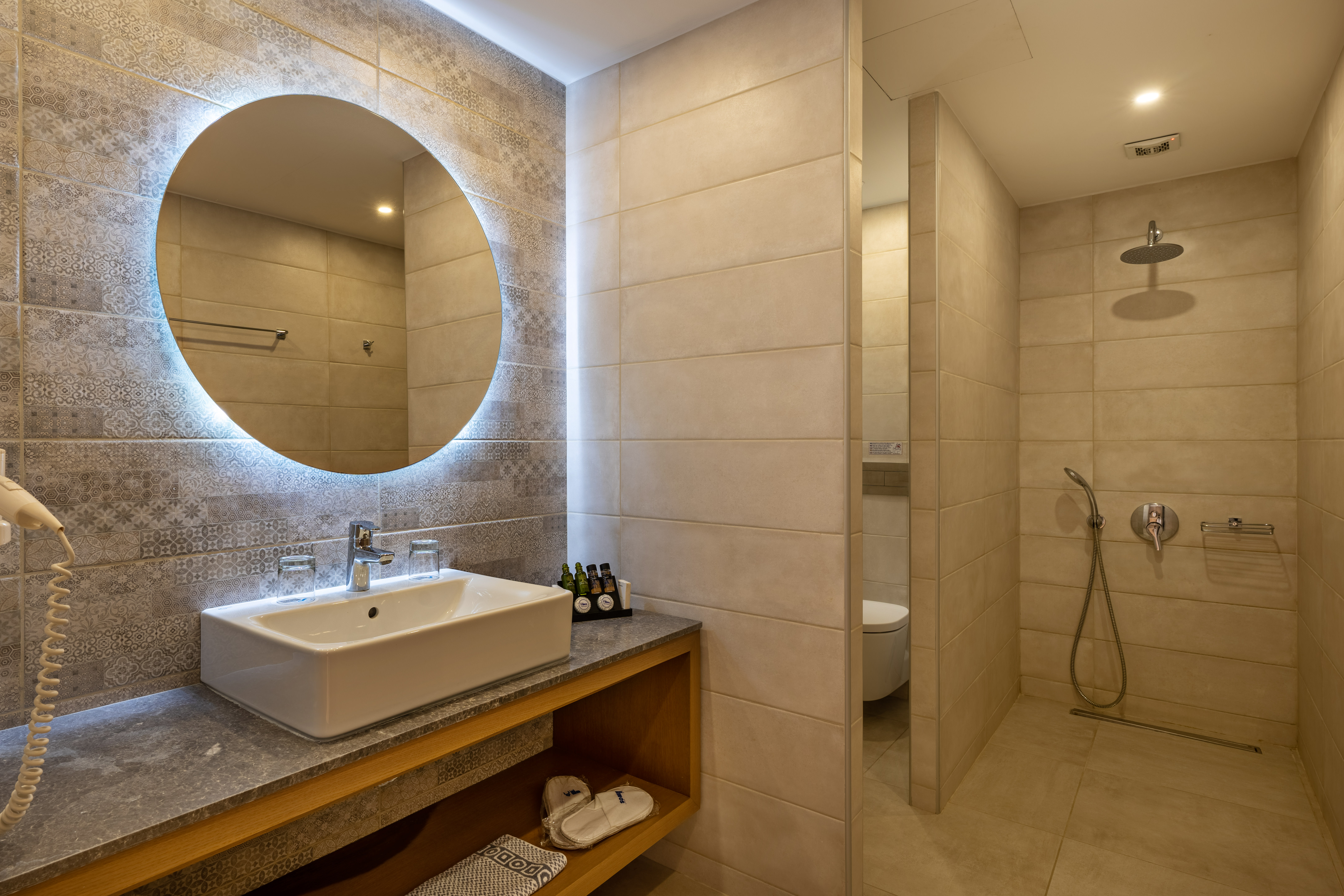 Suite Deluxe One Bedroom