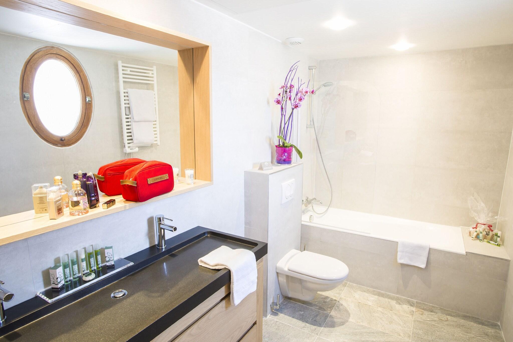 Junior Suite with Double Bed