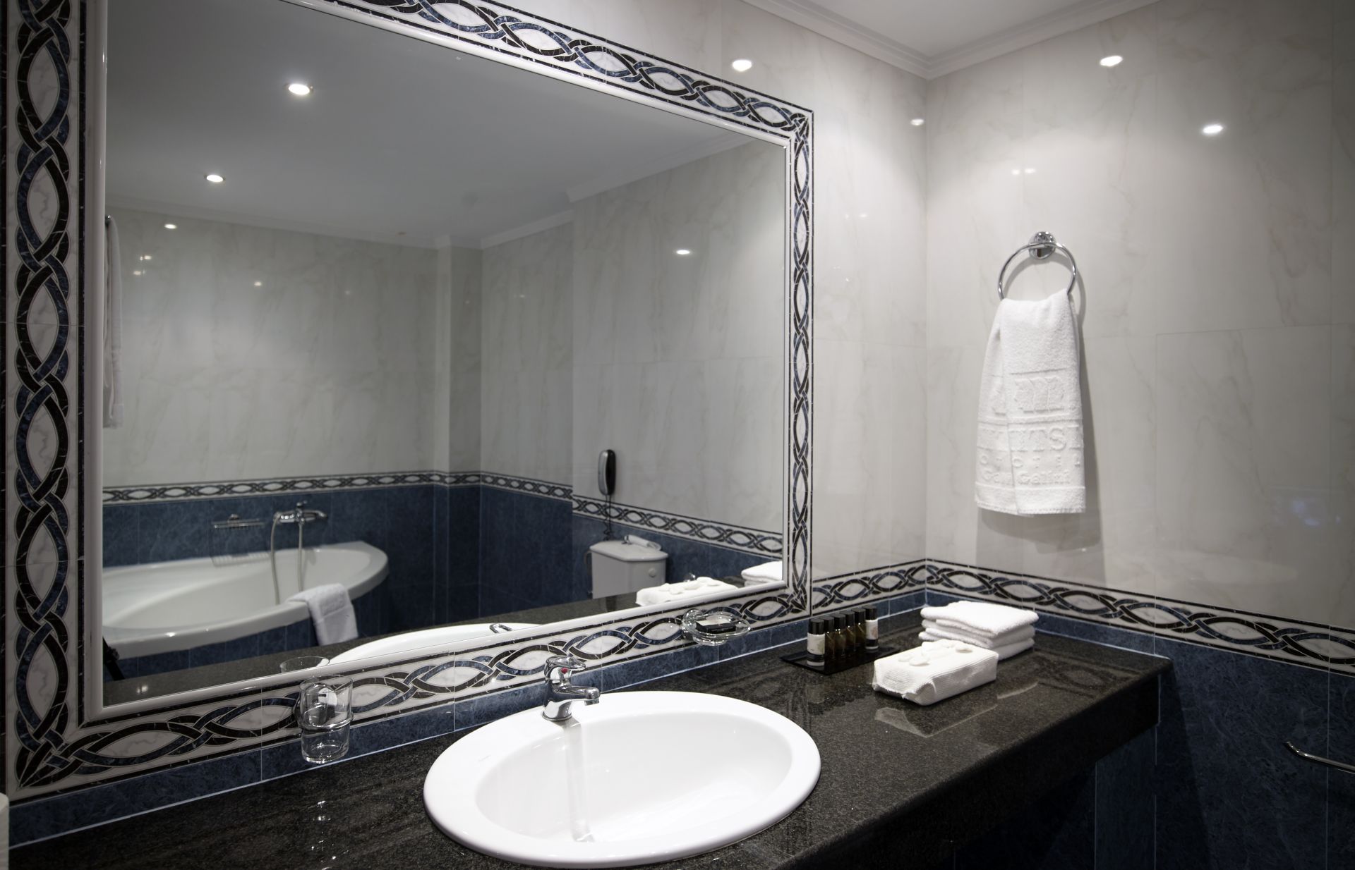 Double or Twin Superior Sea View