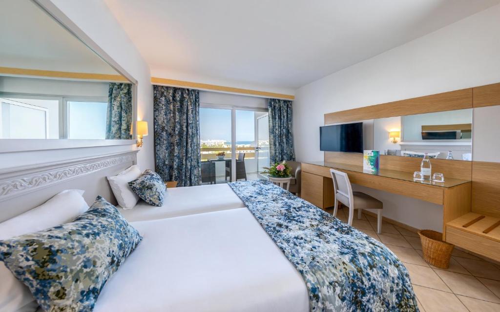 Double Single Garden View