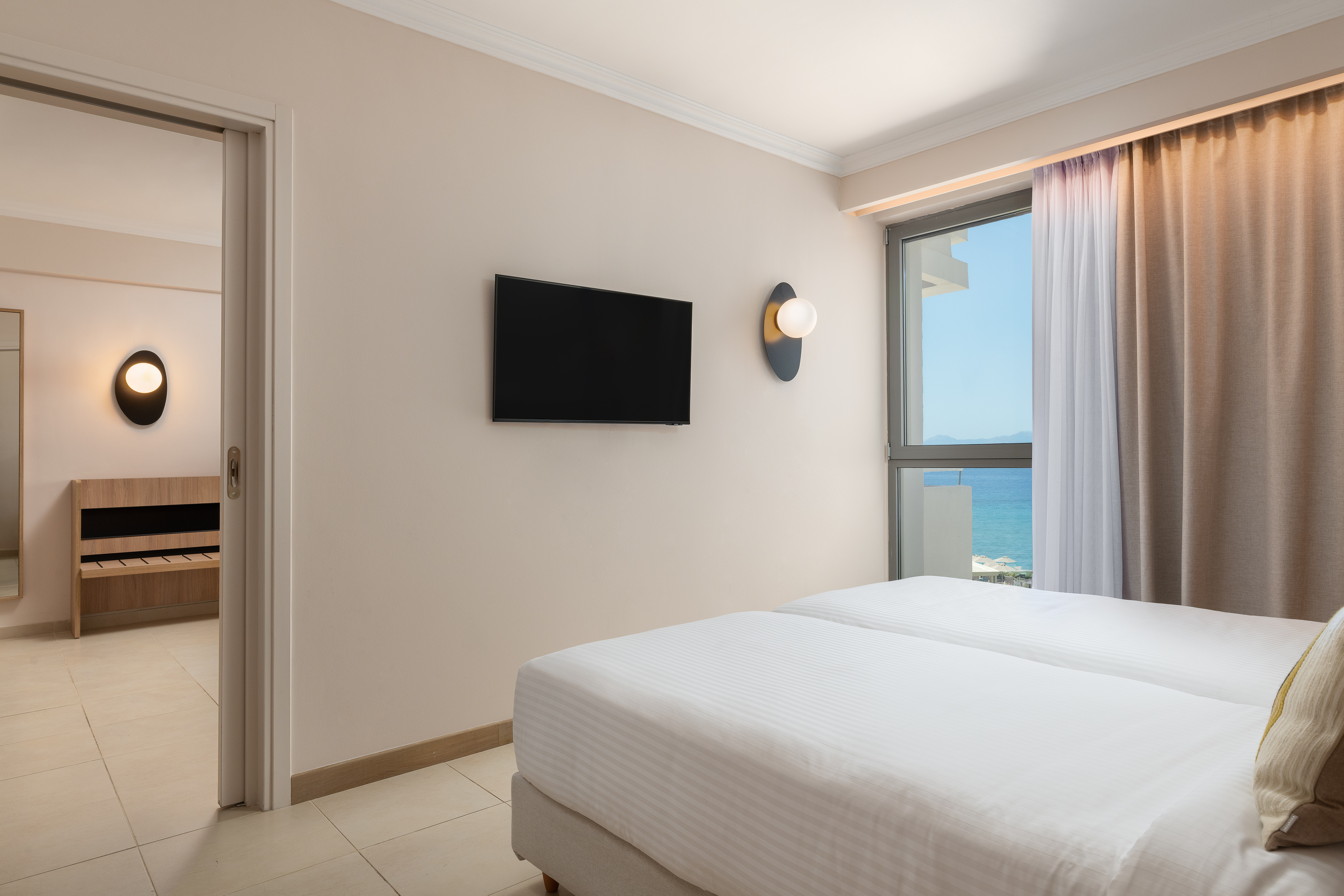 Family Room Sea View