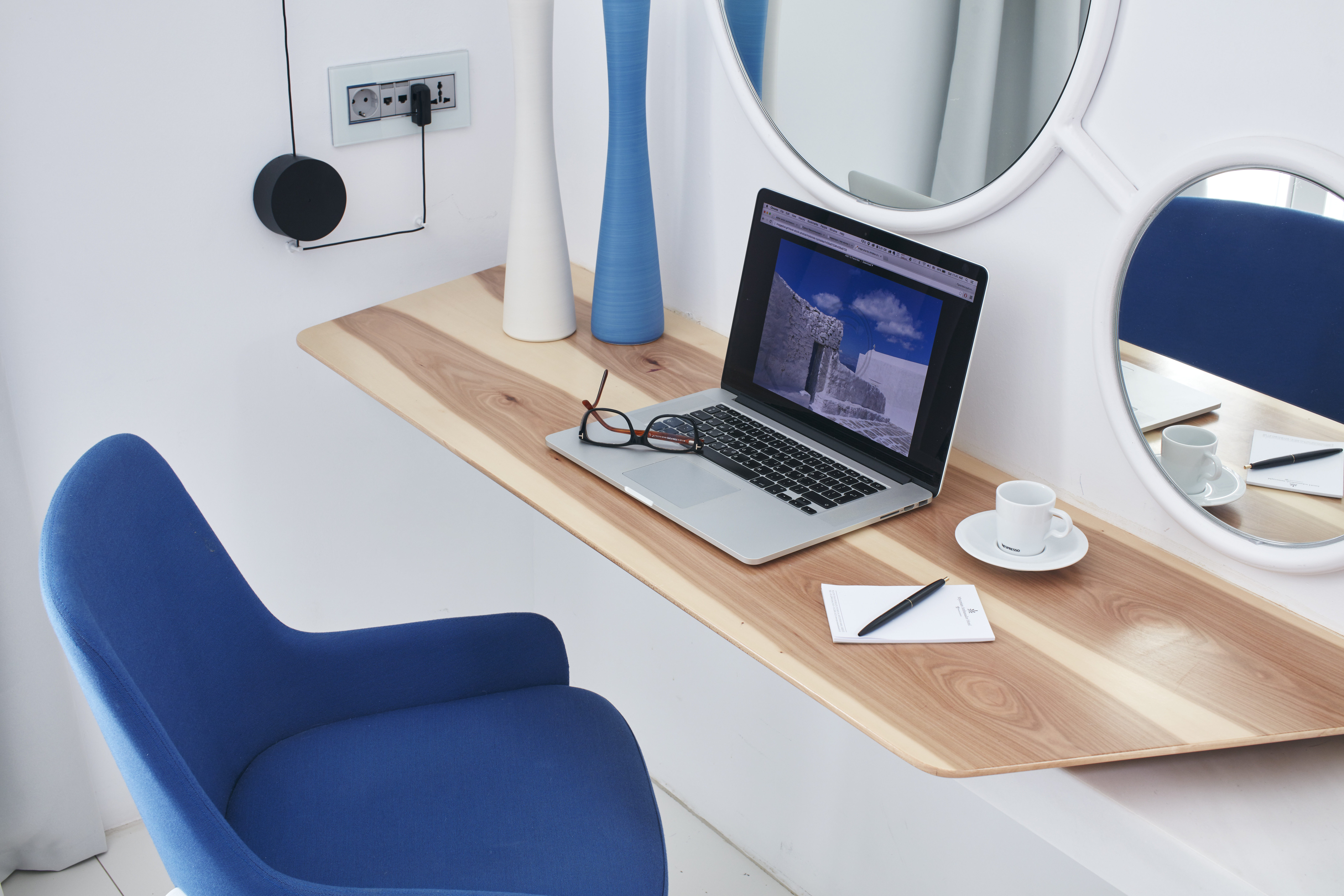 Double or Twin with Private Pool