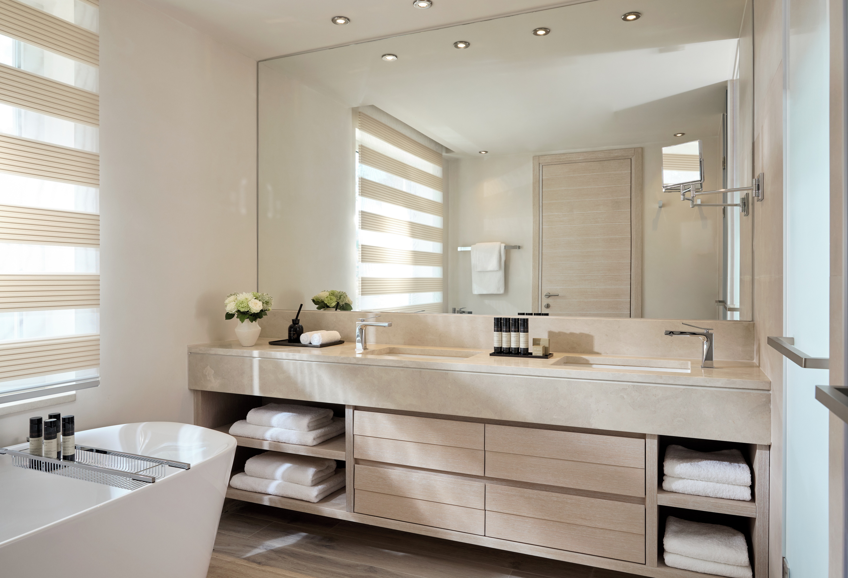 Junior Suite Pool View