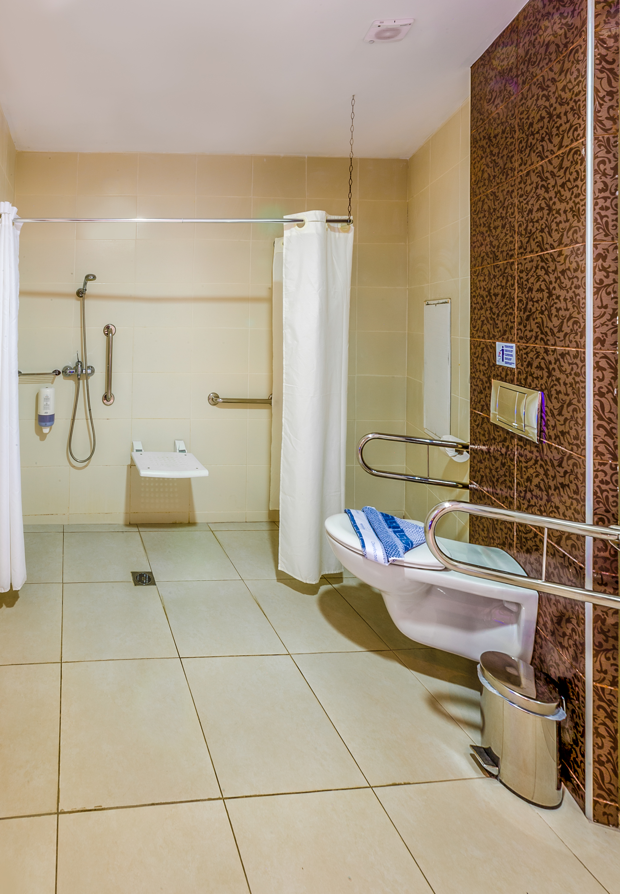 Double or Twin Annex