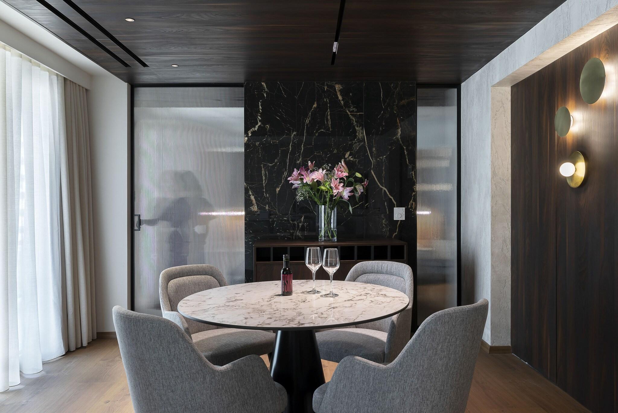 Suite King Bed Two Bedrooms