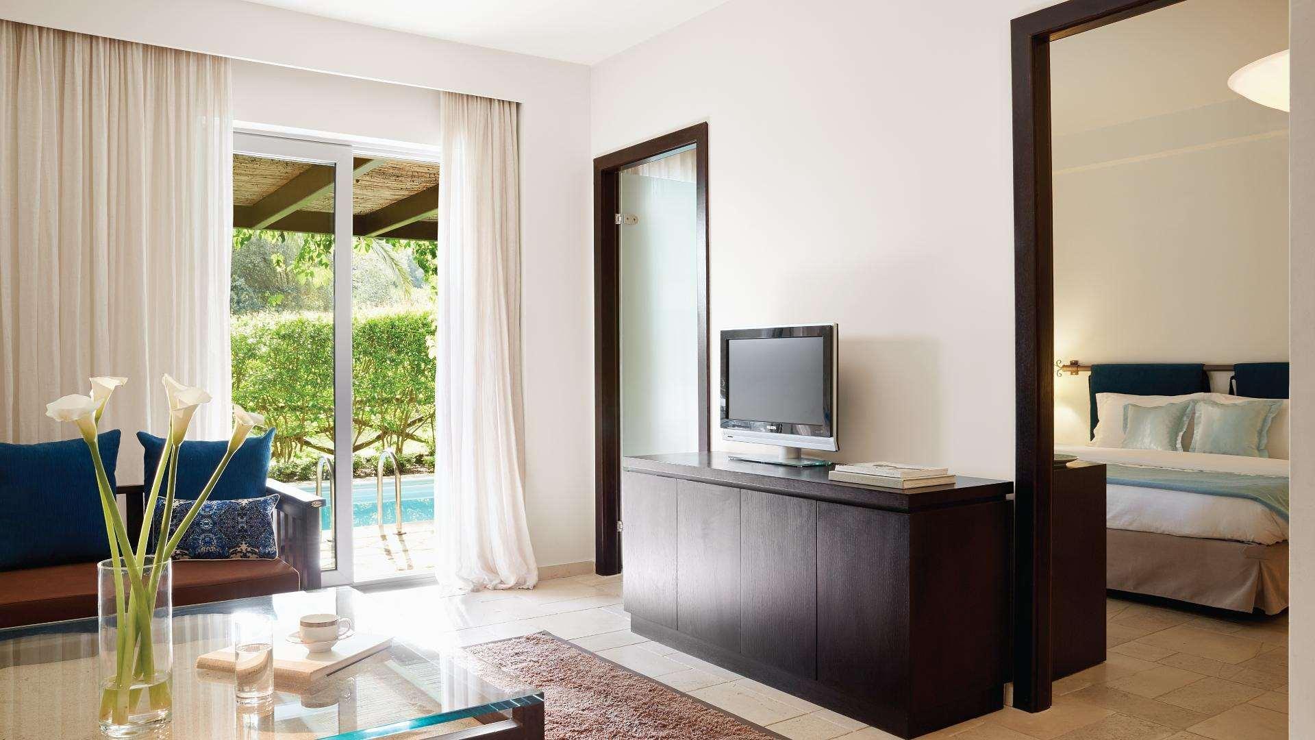 Suite with Private Pool