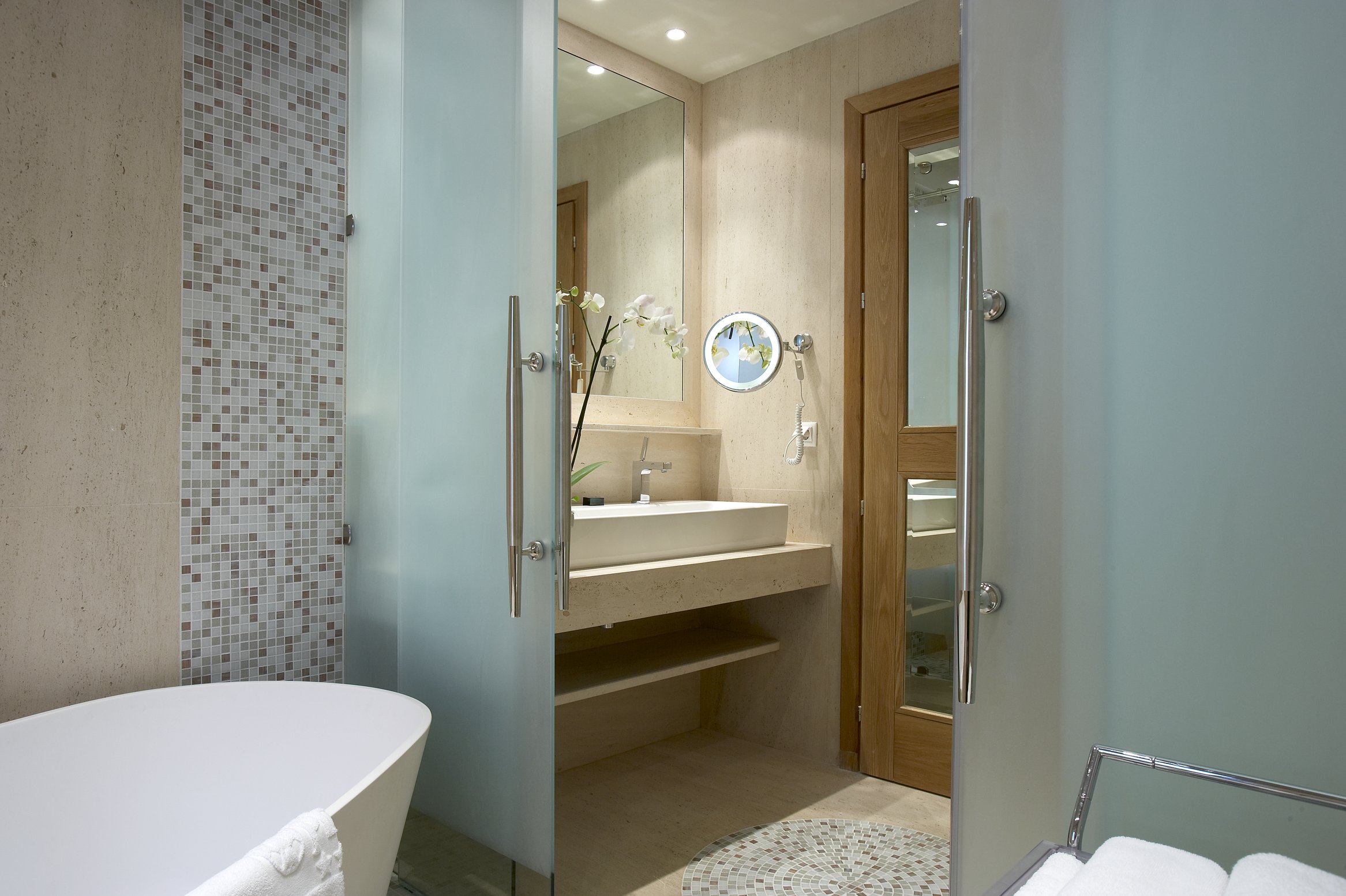 Bungalow Presidential with Views