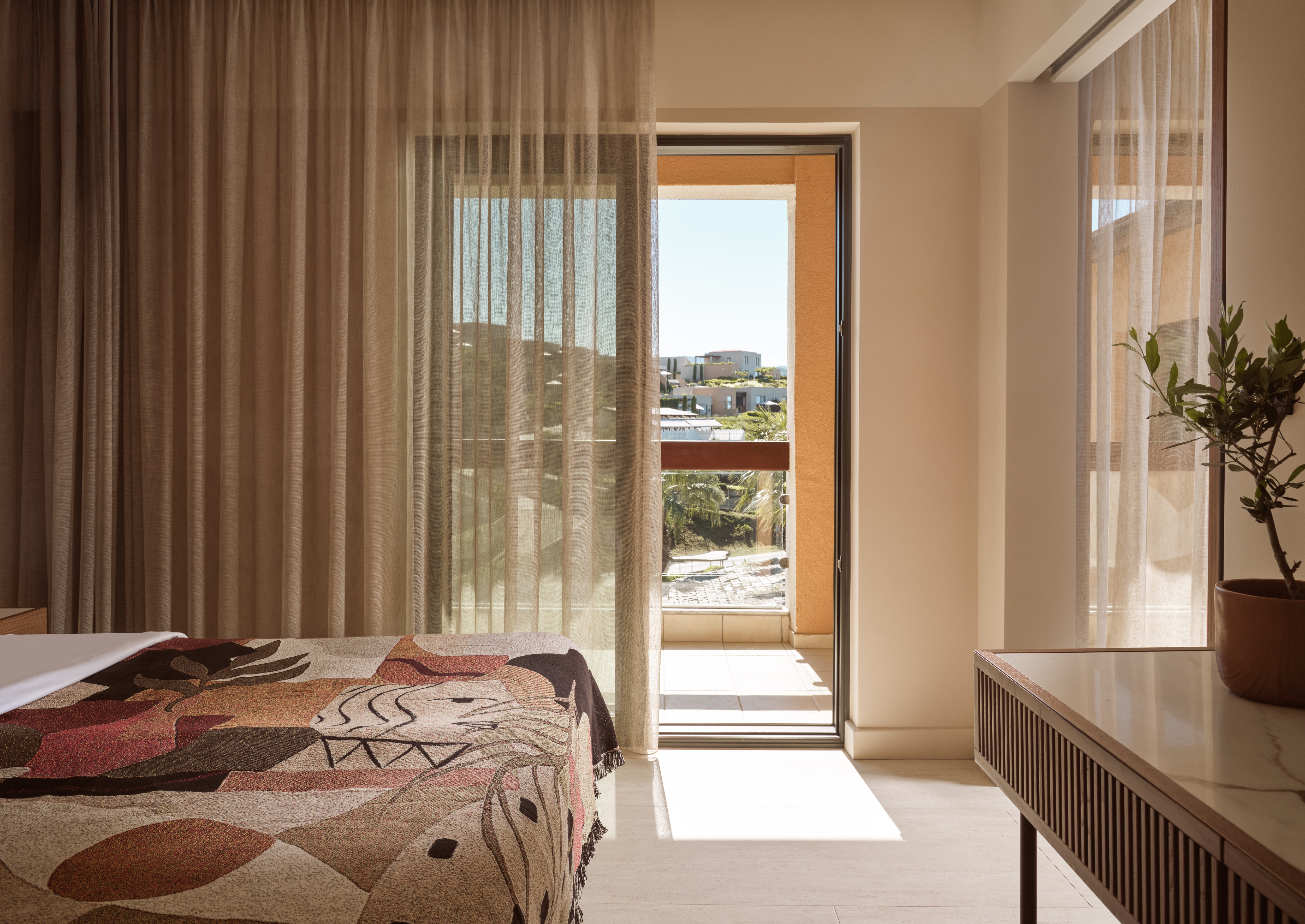 Family Room Deluxe Garden View