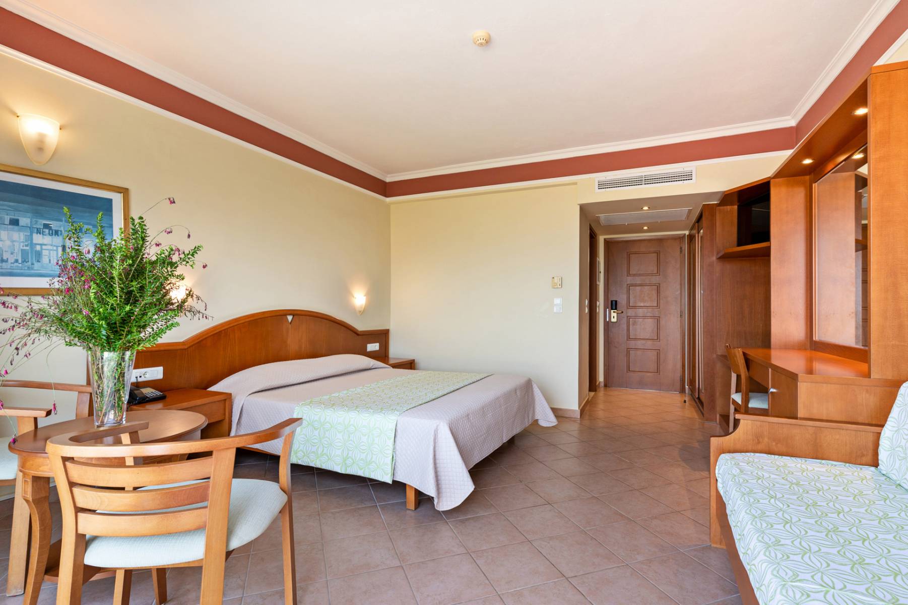 Double or Twin Side Sea View