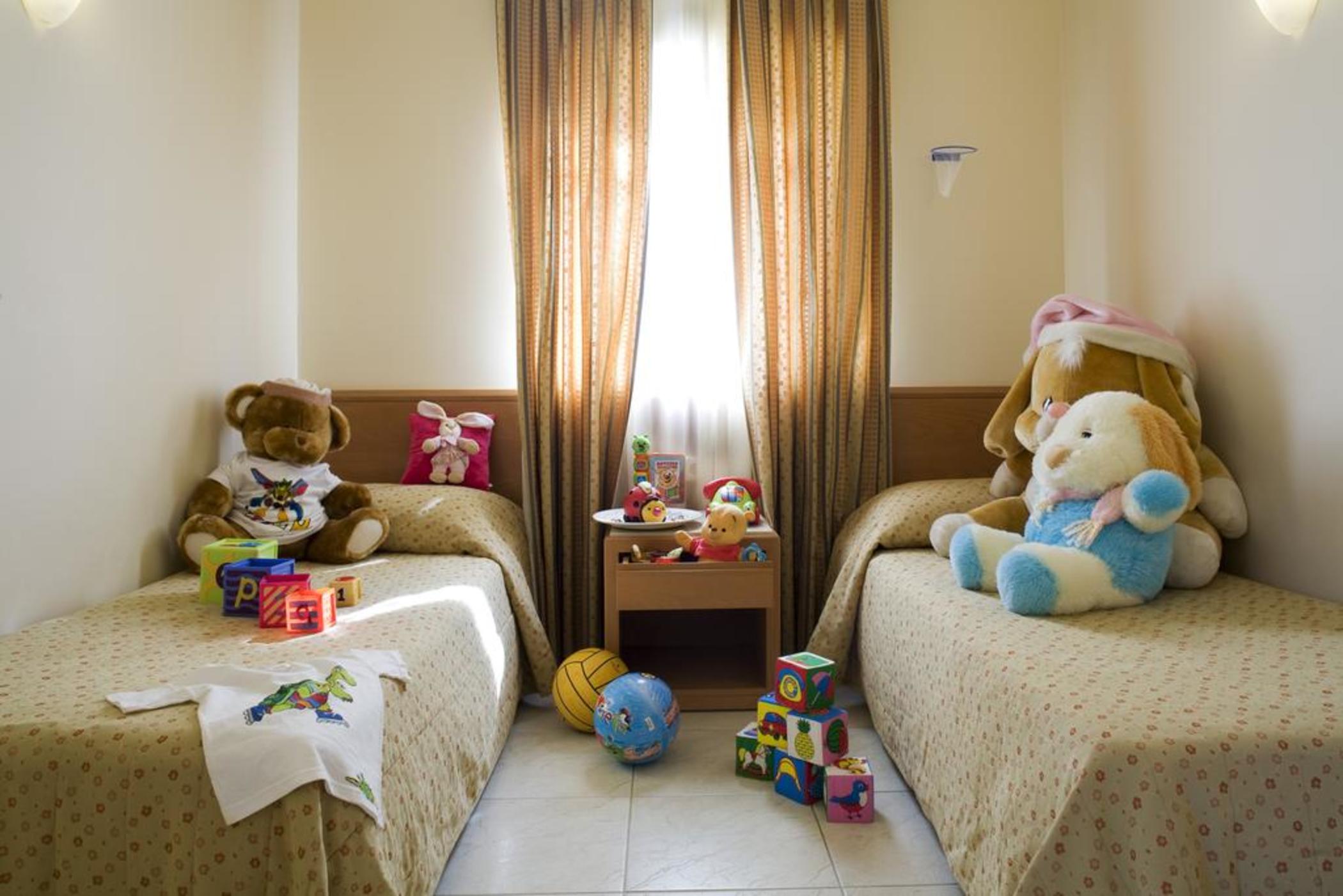 Family Room Garden View Two Bedrooms