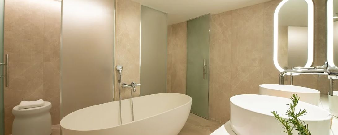 Suite with Private Pool