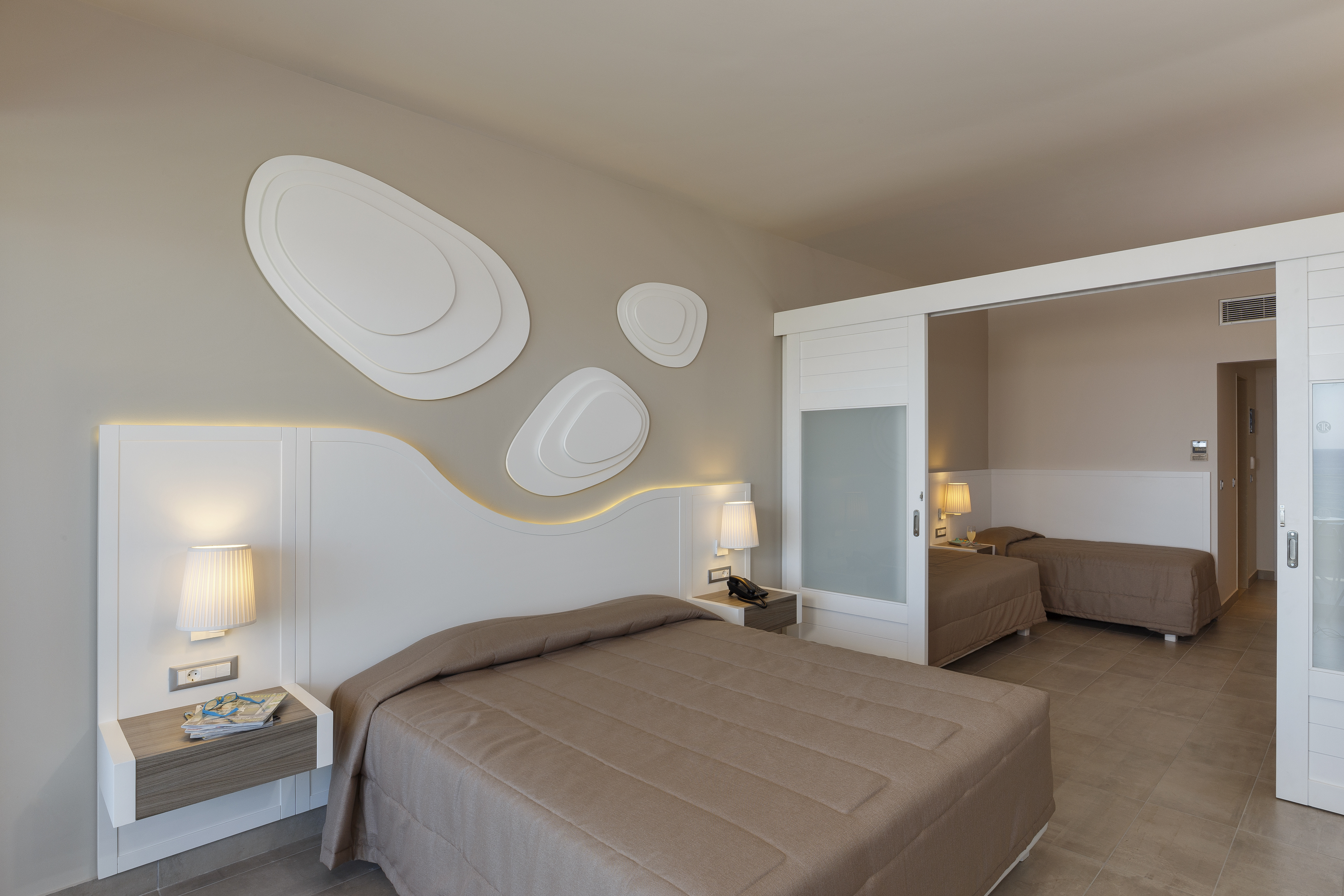 Family Room Executive