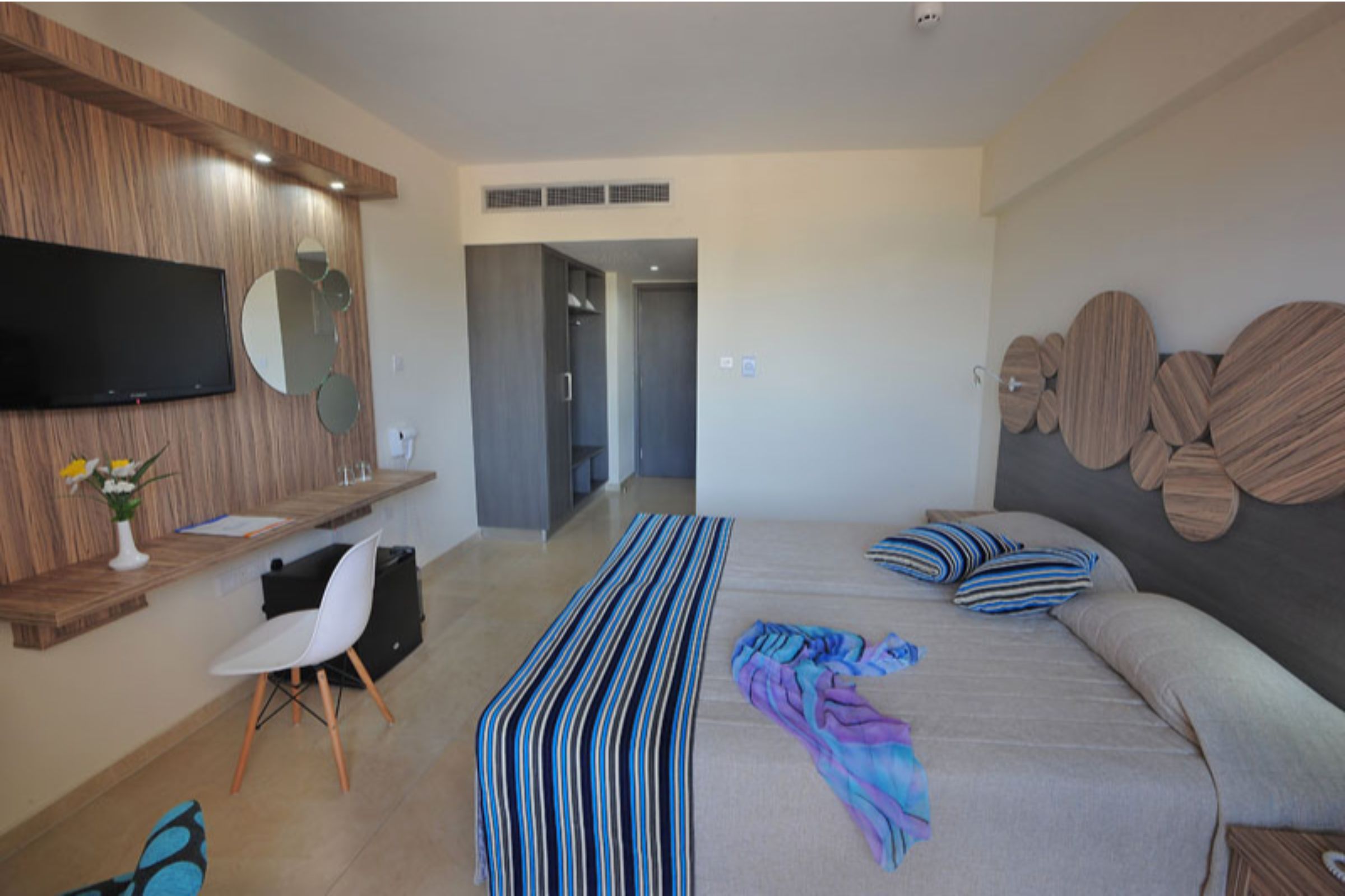 Double or Twin Sea View