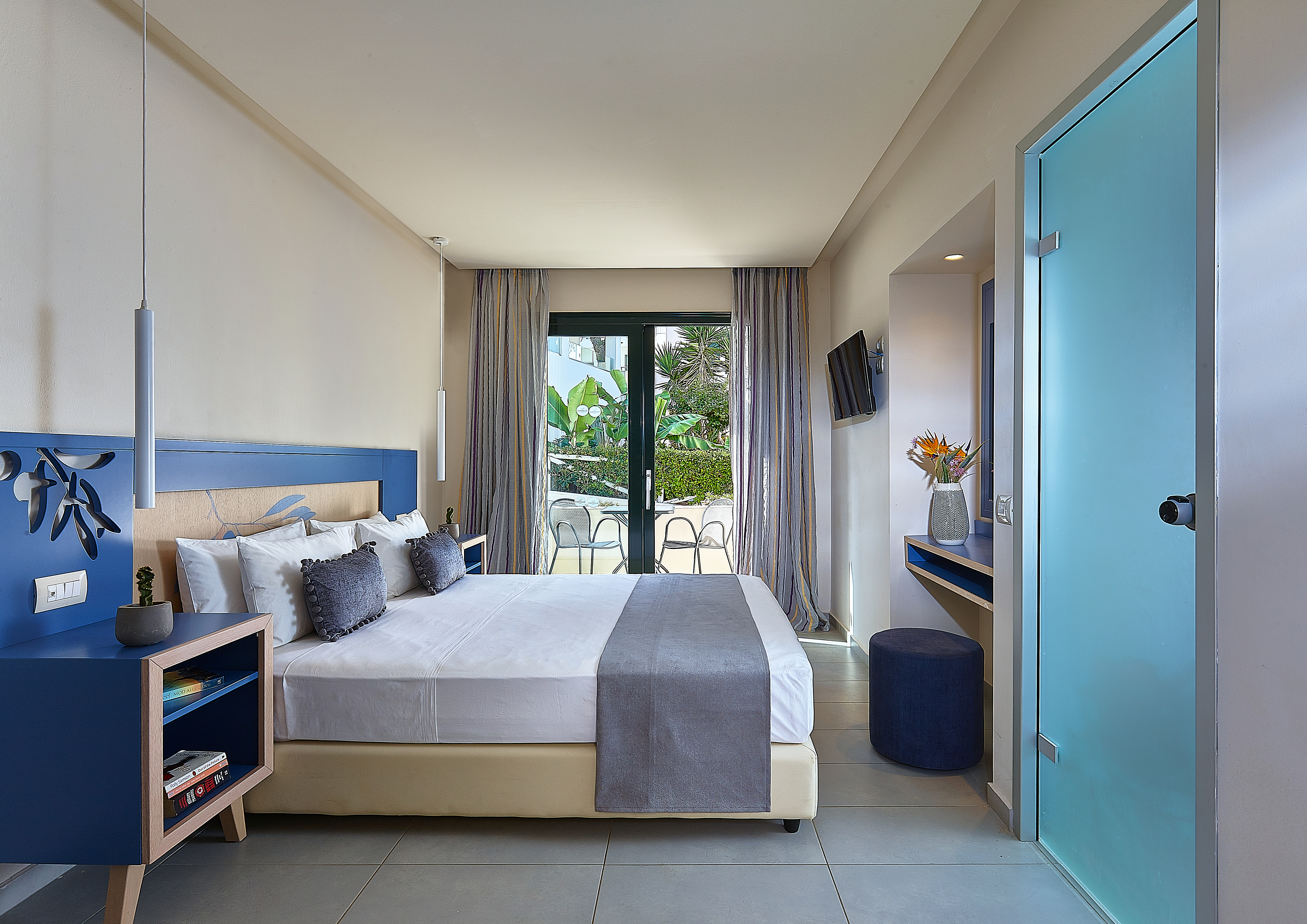 Double or Twin Land View