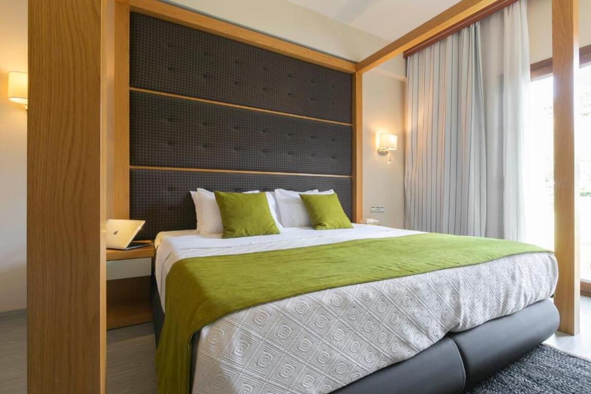 Double or Twin Superior