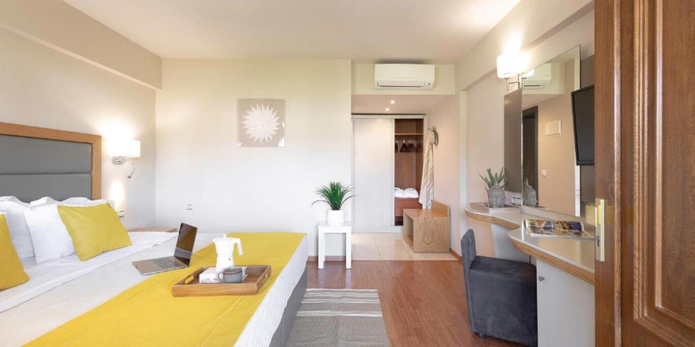 Double or Twin Standard