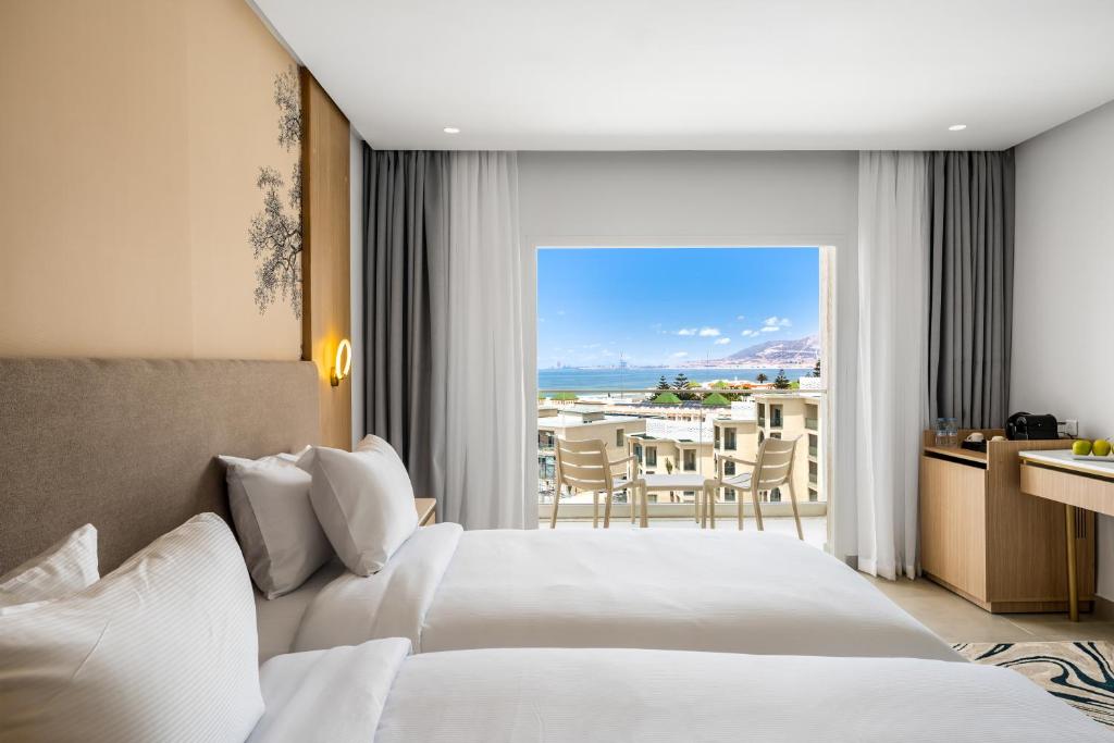 Double Pool View One Bedroom