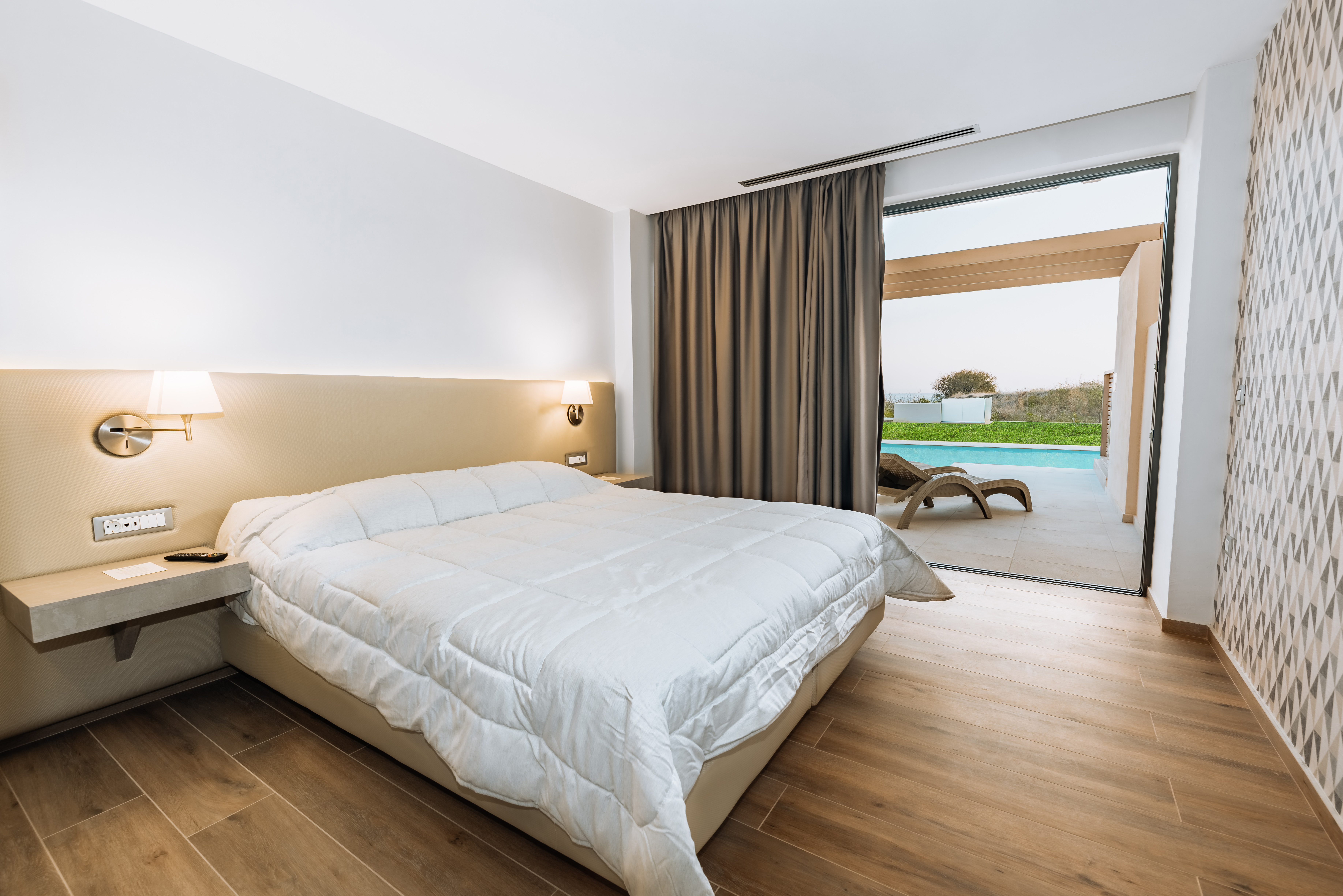 Double or Twin Deluxe