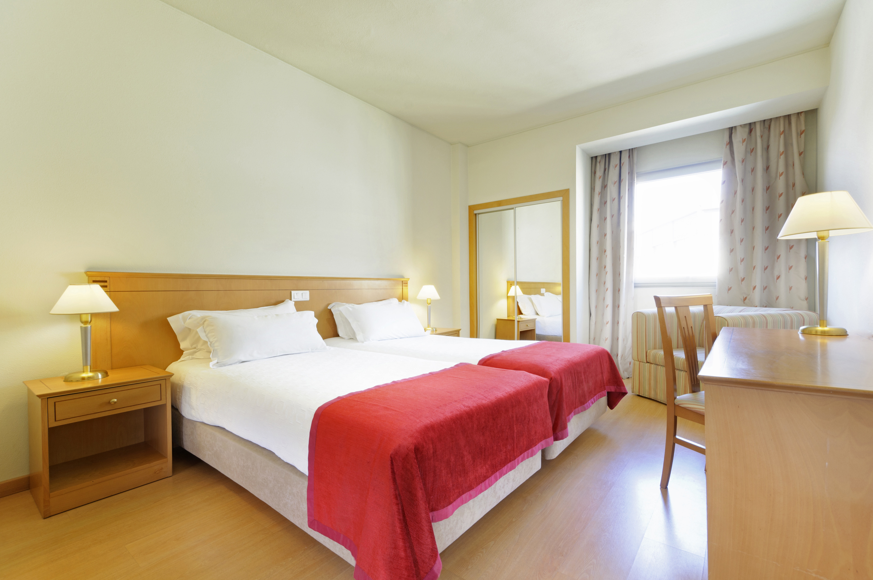 Double or Twin Standard