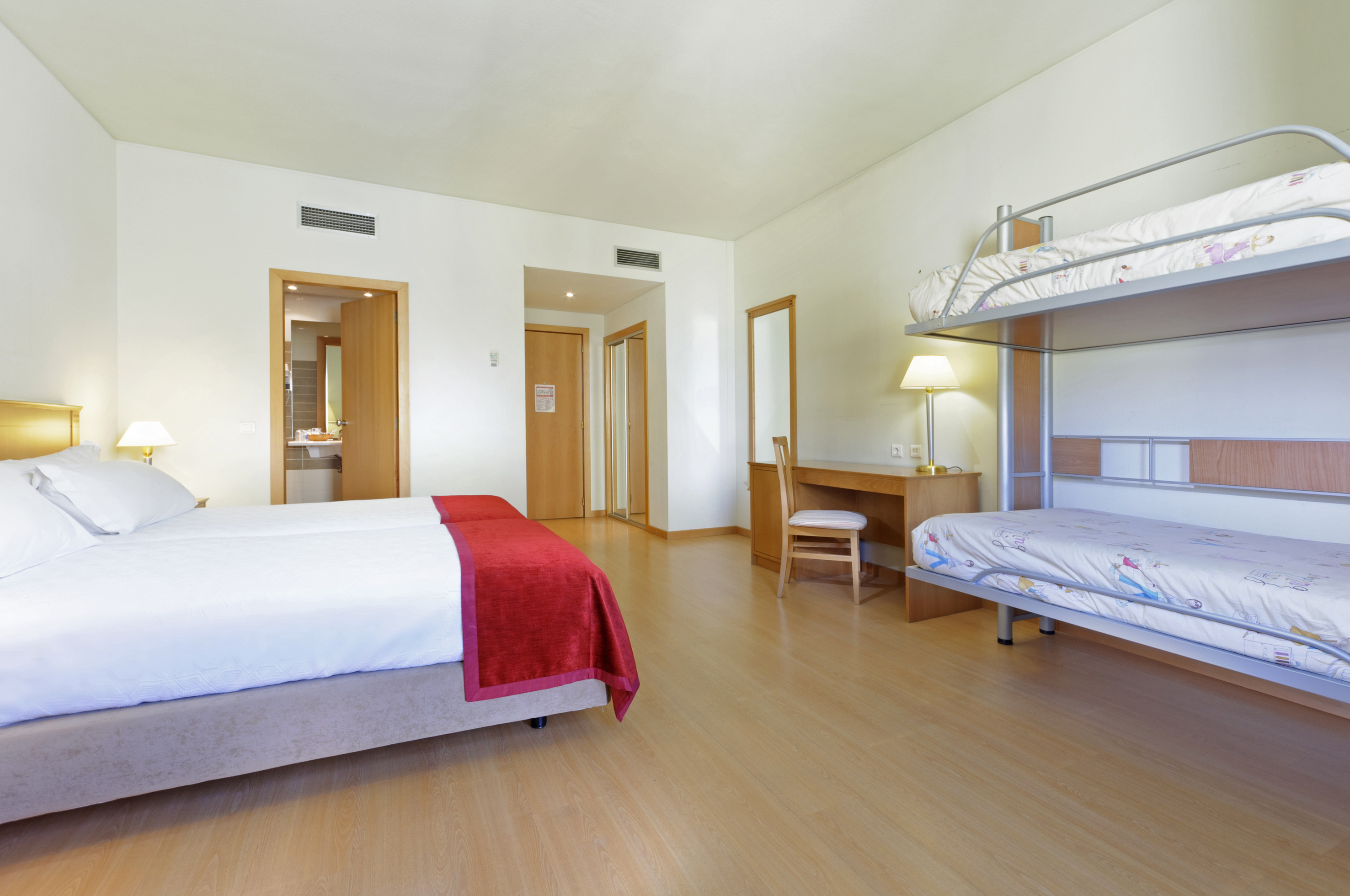 Double or Twin Standard