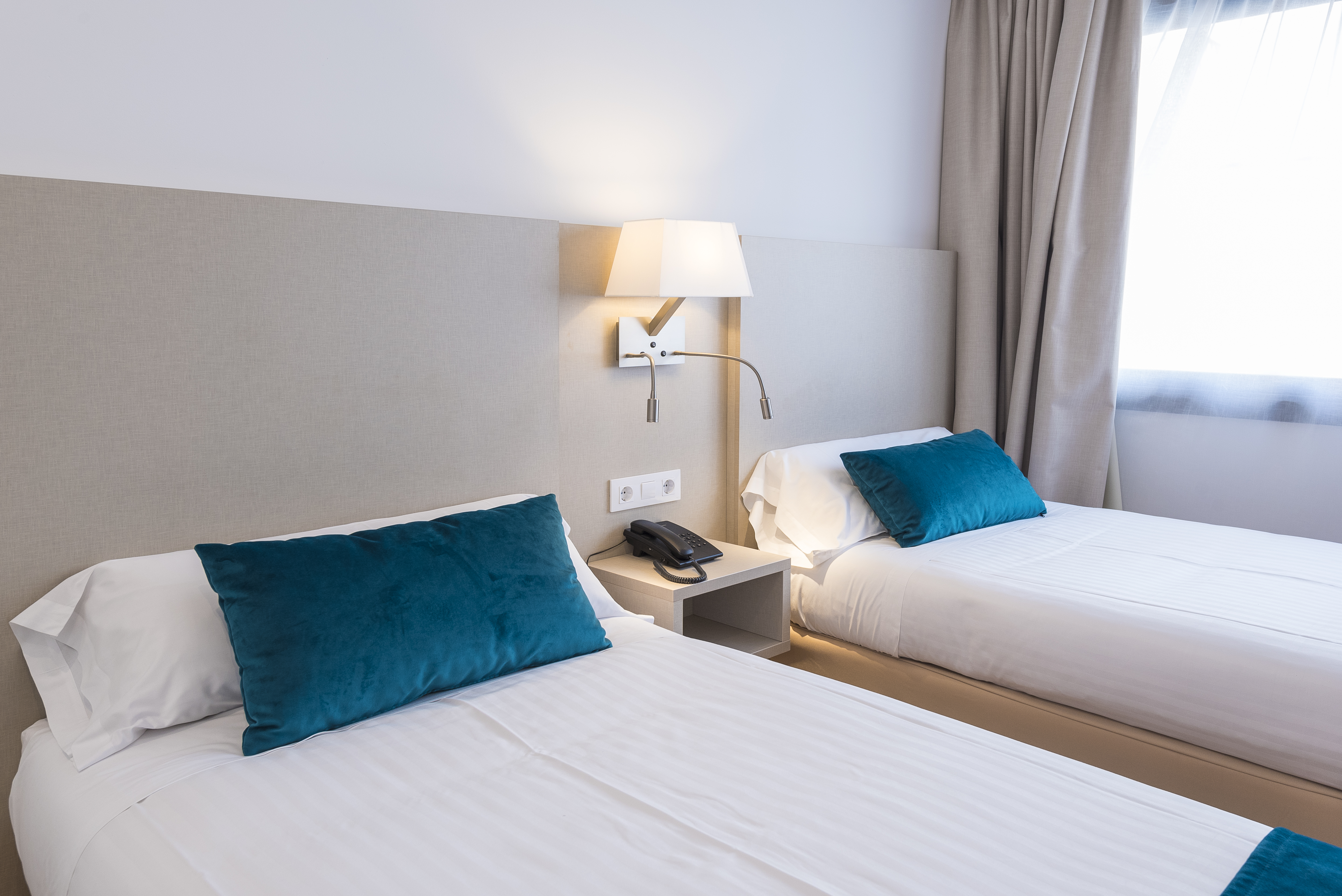 Double or Twin Deluxe