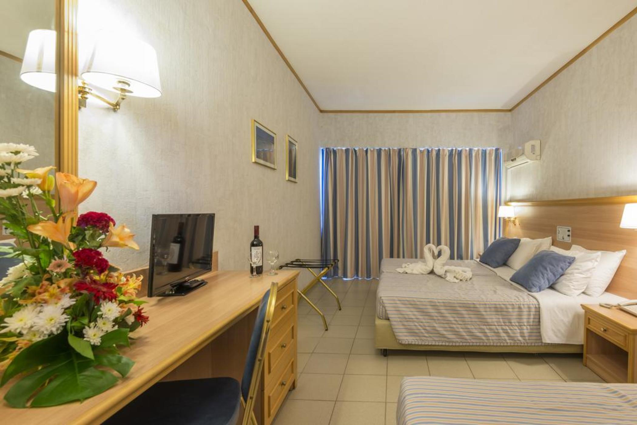 Family Room Standard