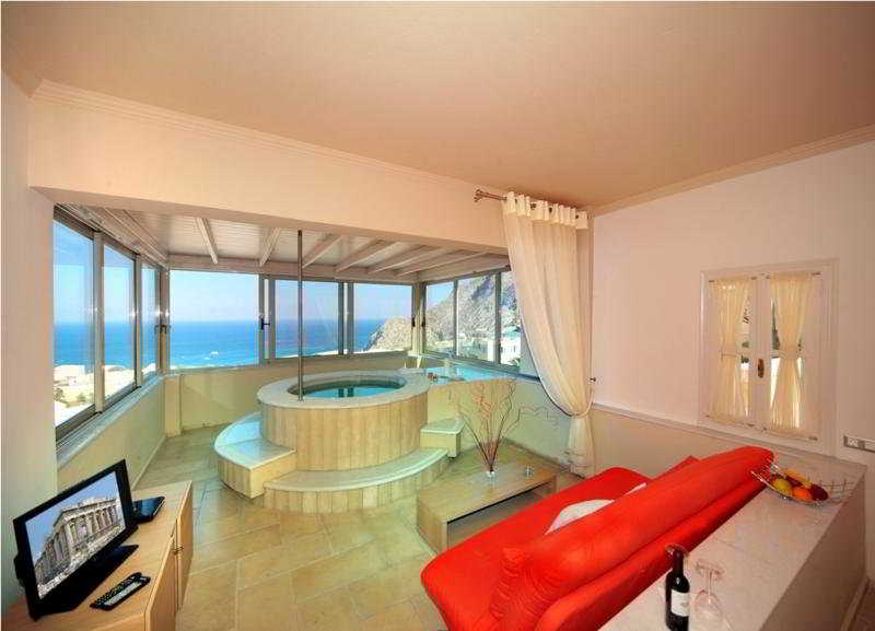 Junior Suite with Jacuzzi