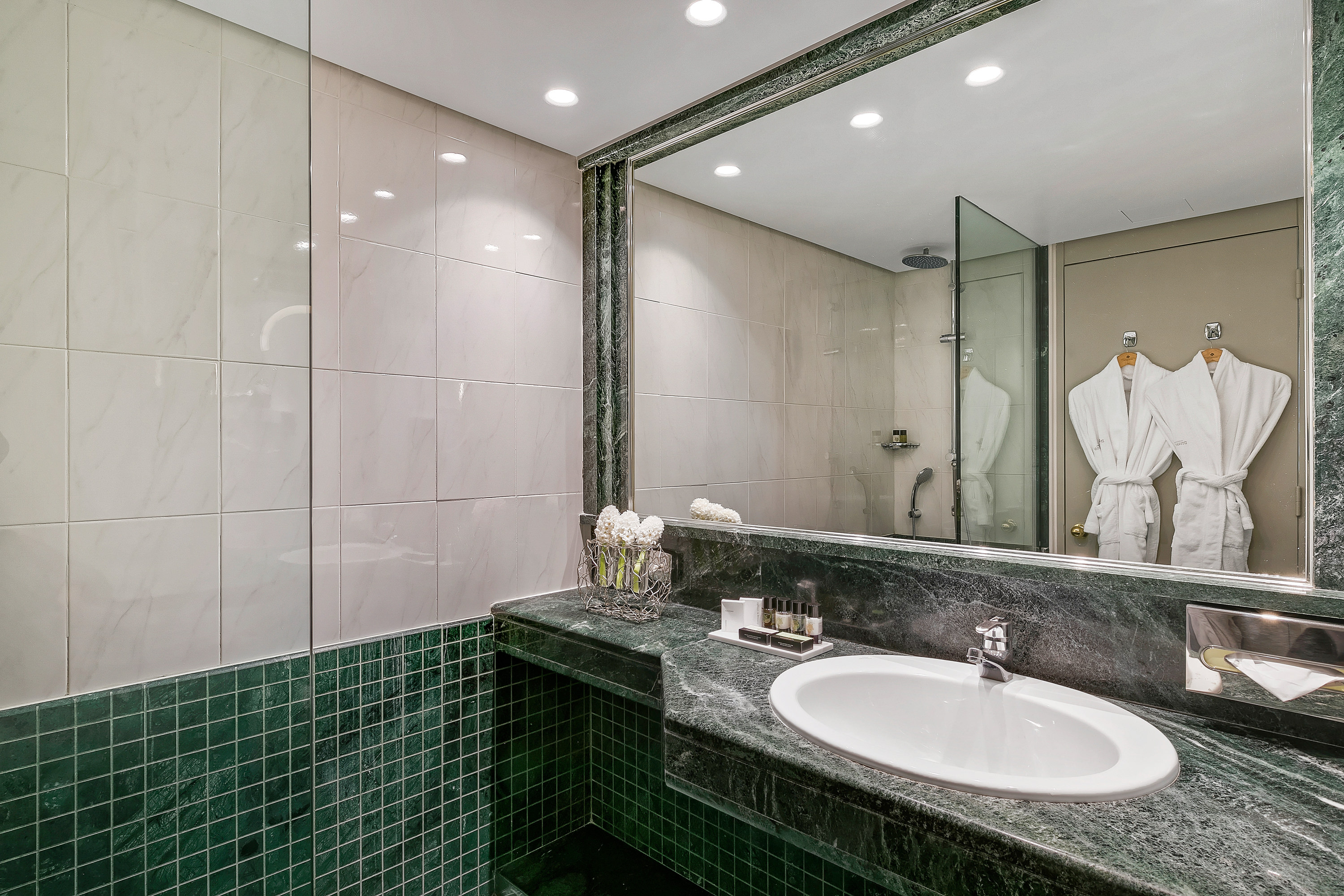 Double or Twin Executive Sea View