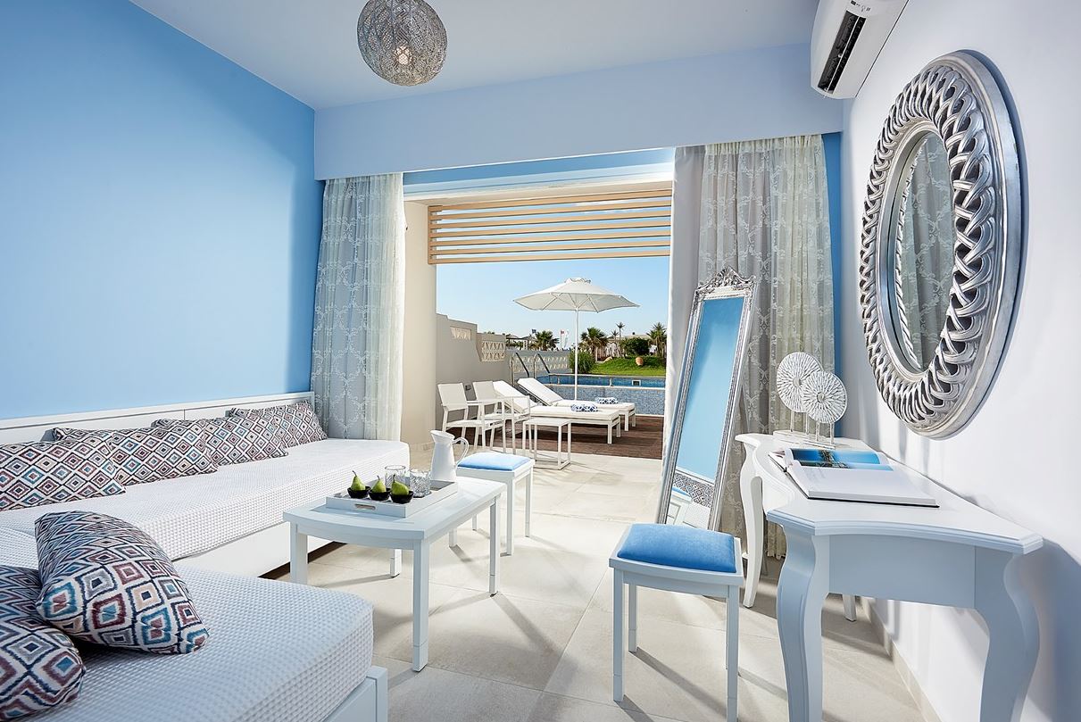 Junior Suite with Private Pool