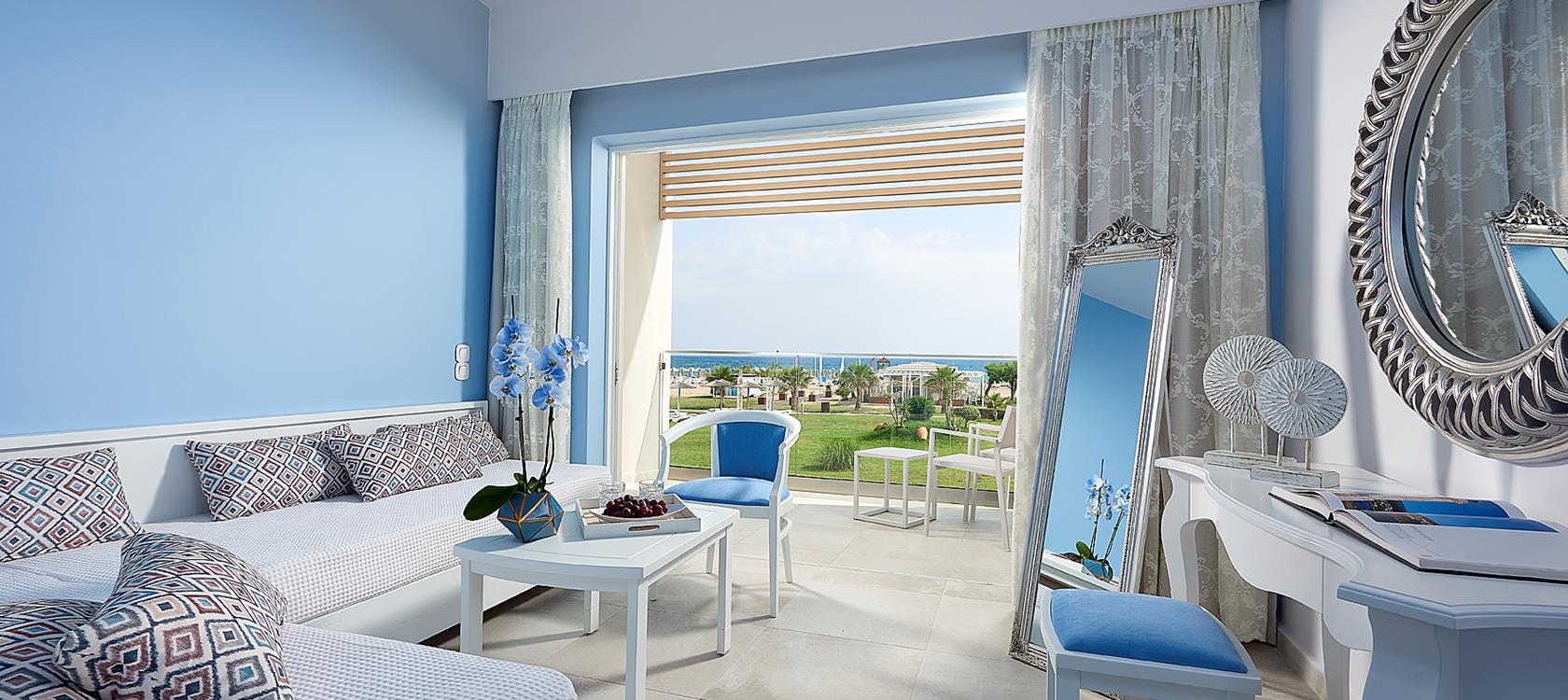 Junior Suite Beach Front