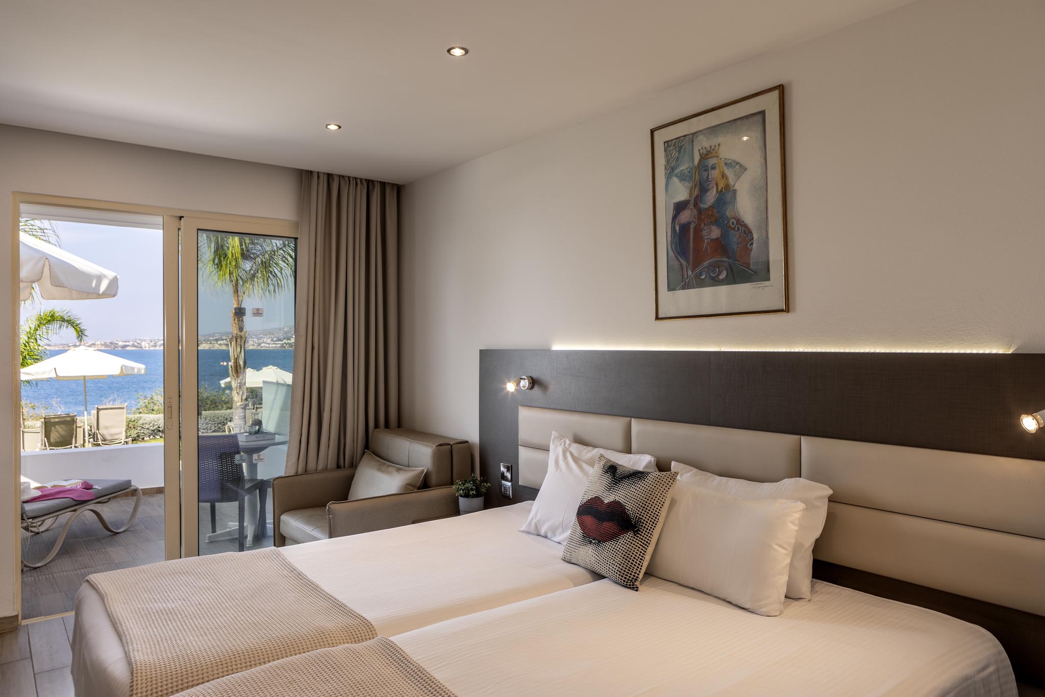 Double or Twin Sea Front