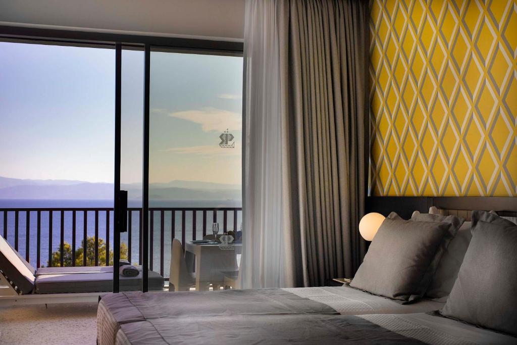 Double or Twin Executive