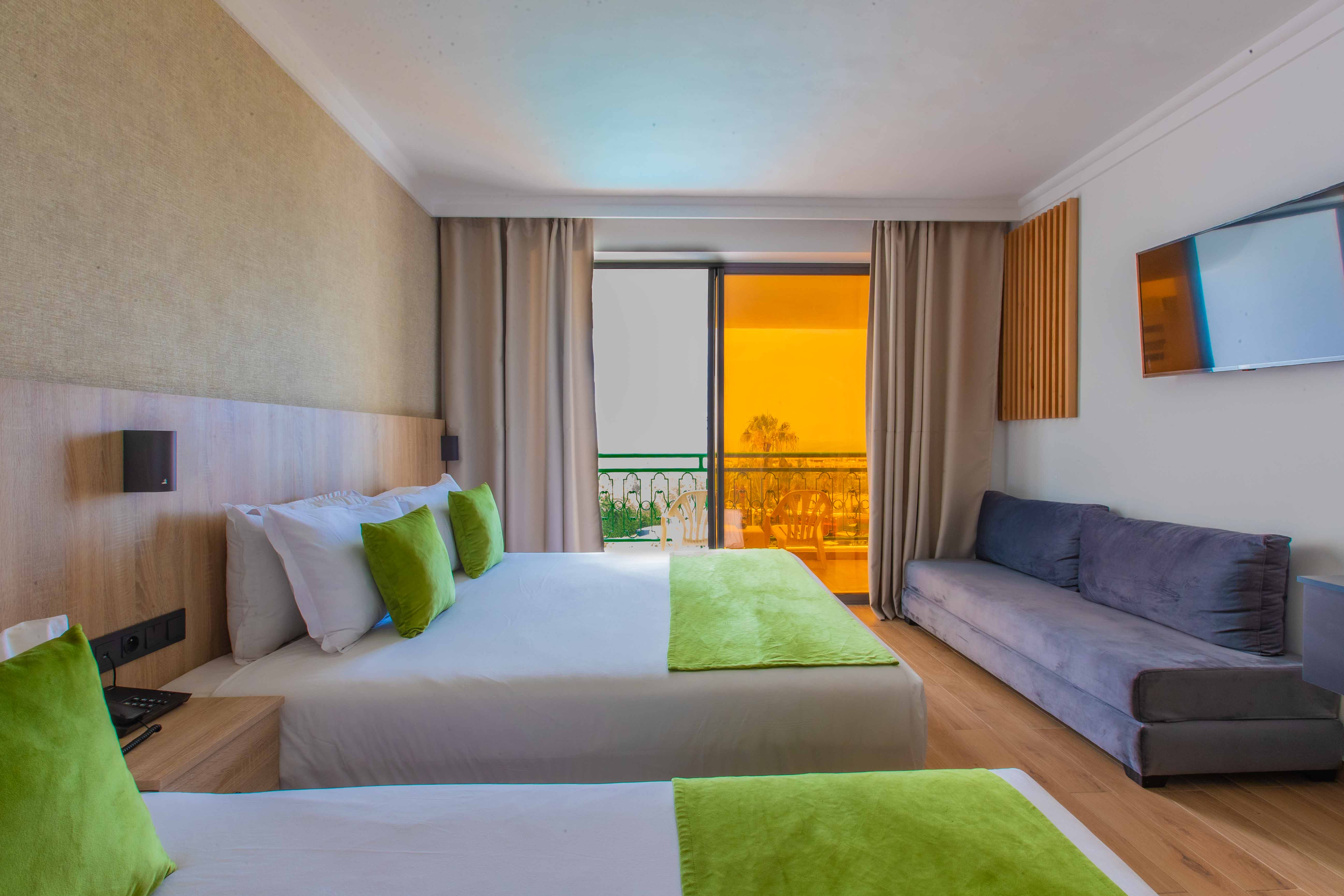 Family Room Sea View