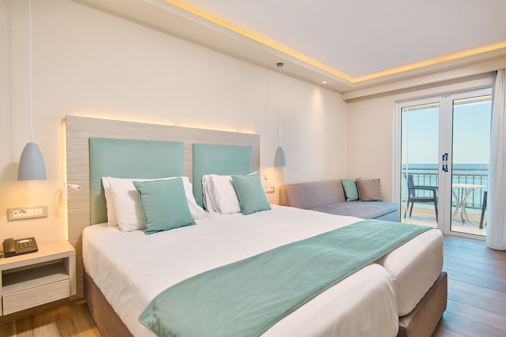 Double or Twin Comfort Sea View